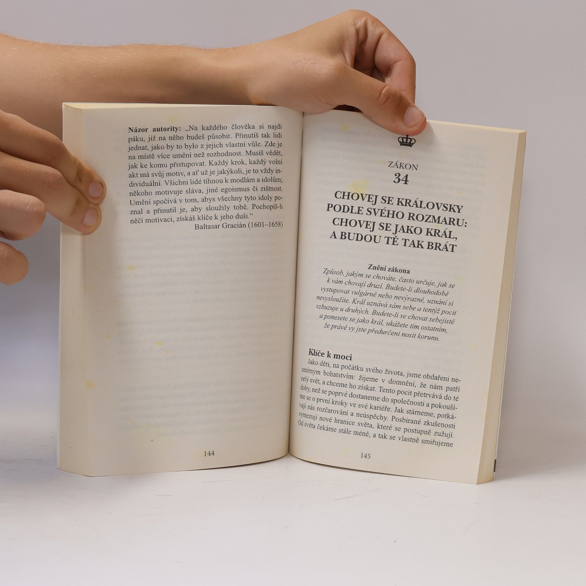 Robert Greene 48 zákonů moci
