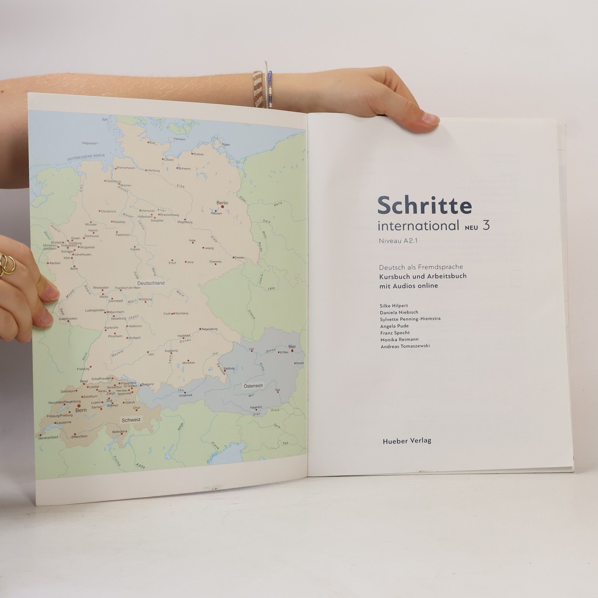 Andreas Tomaszewski Schritte international neu 3 : niveau A2