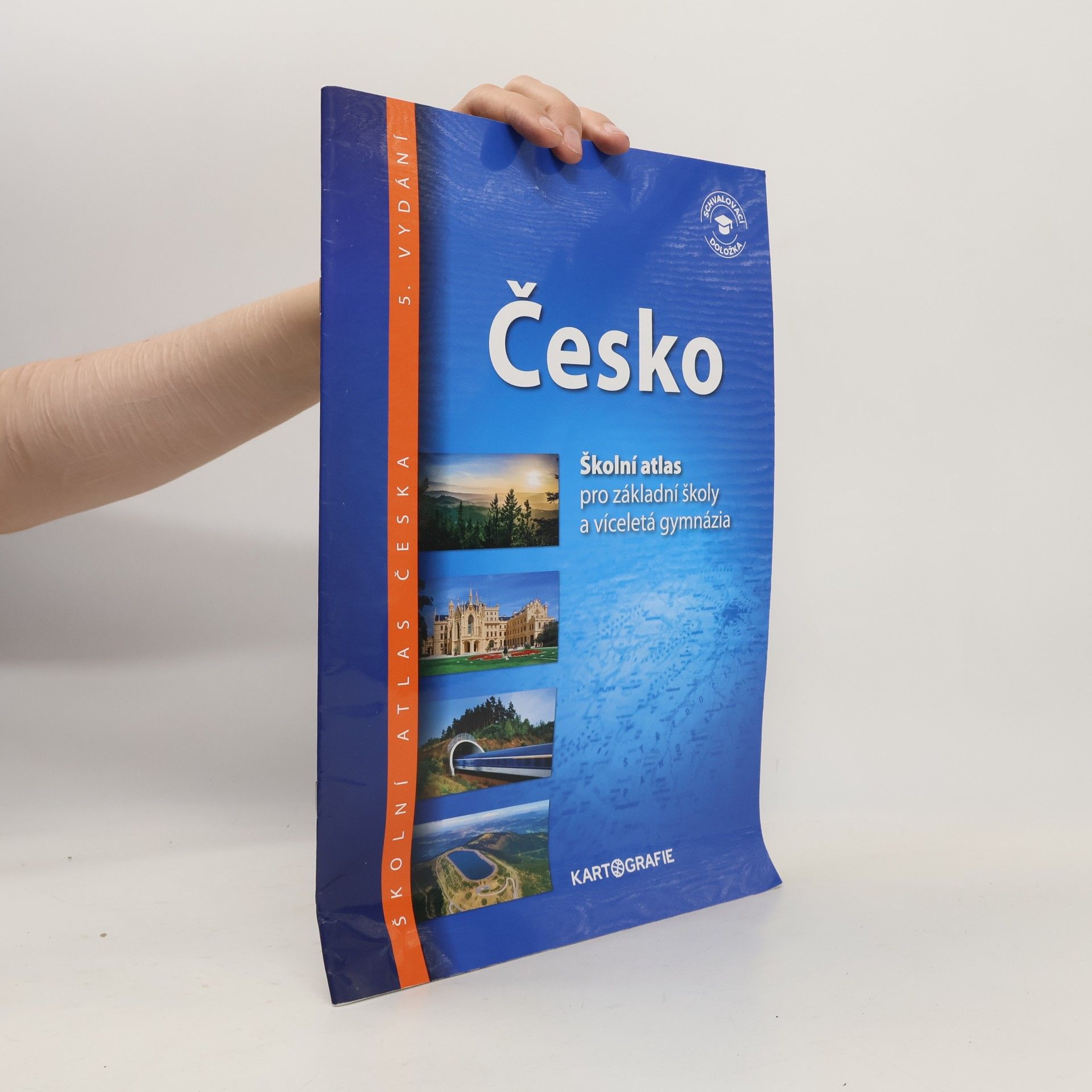 Auteurscollectief Česko: školní atlas pro základní školy a víceletá gymnázia