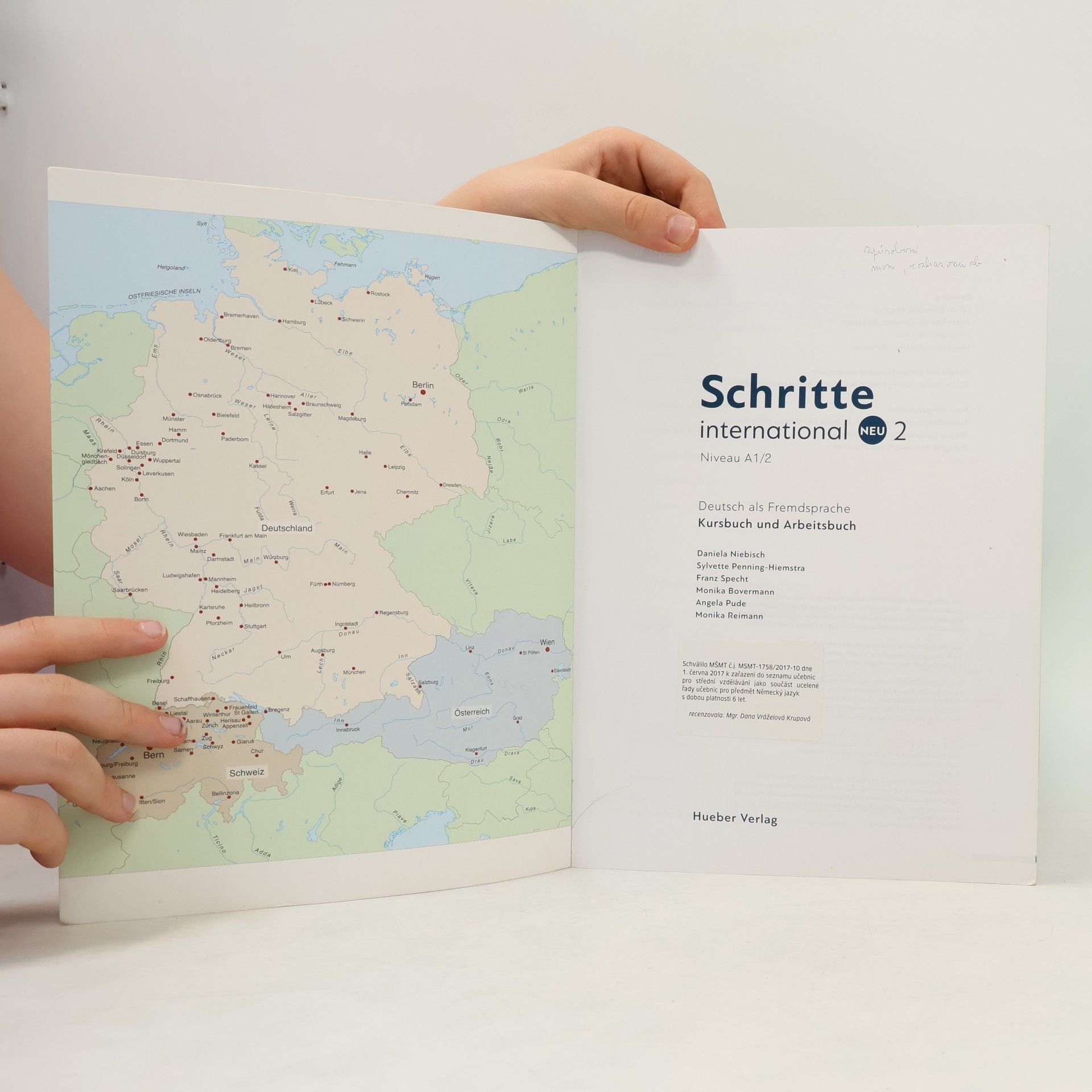 Various authors Schritte international Neu 2. Niveau A1.2