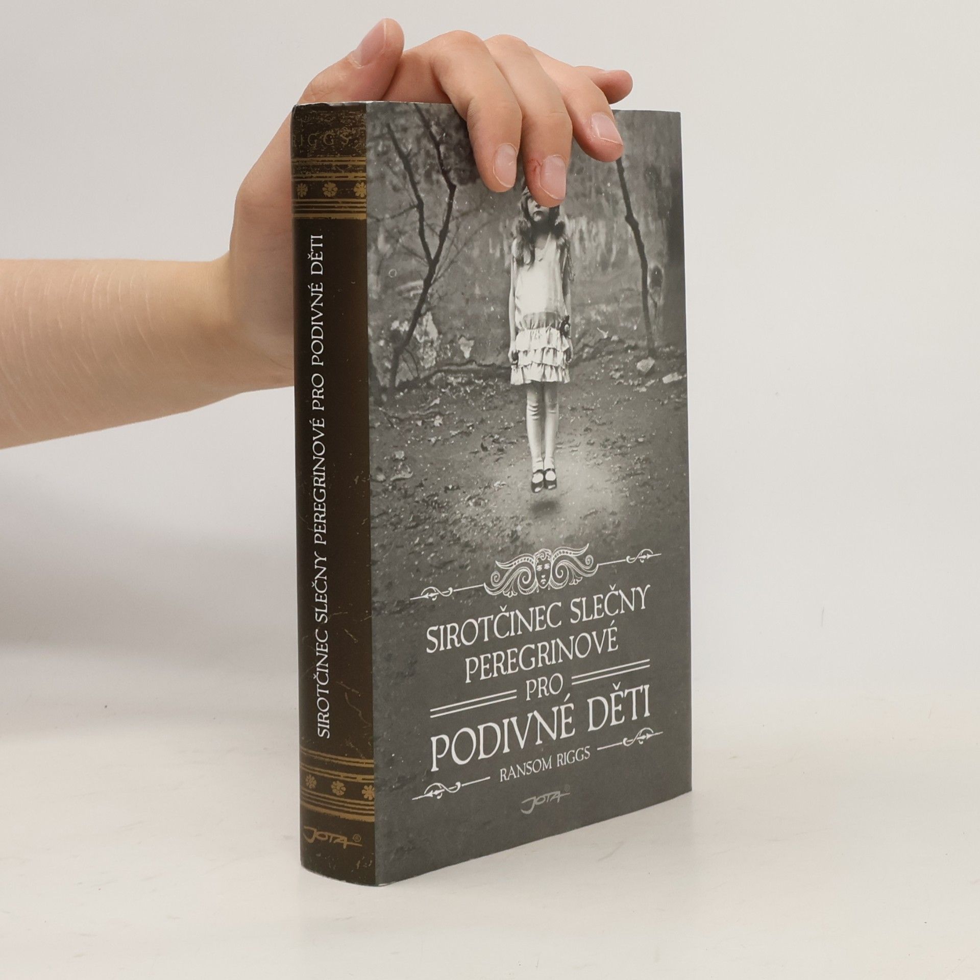 Ransom Riggs Sirotčinec slečny Peregrinové pro podivné děti