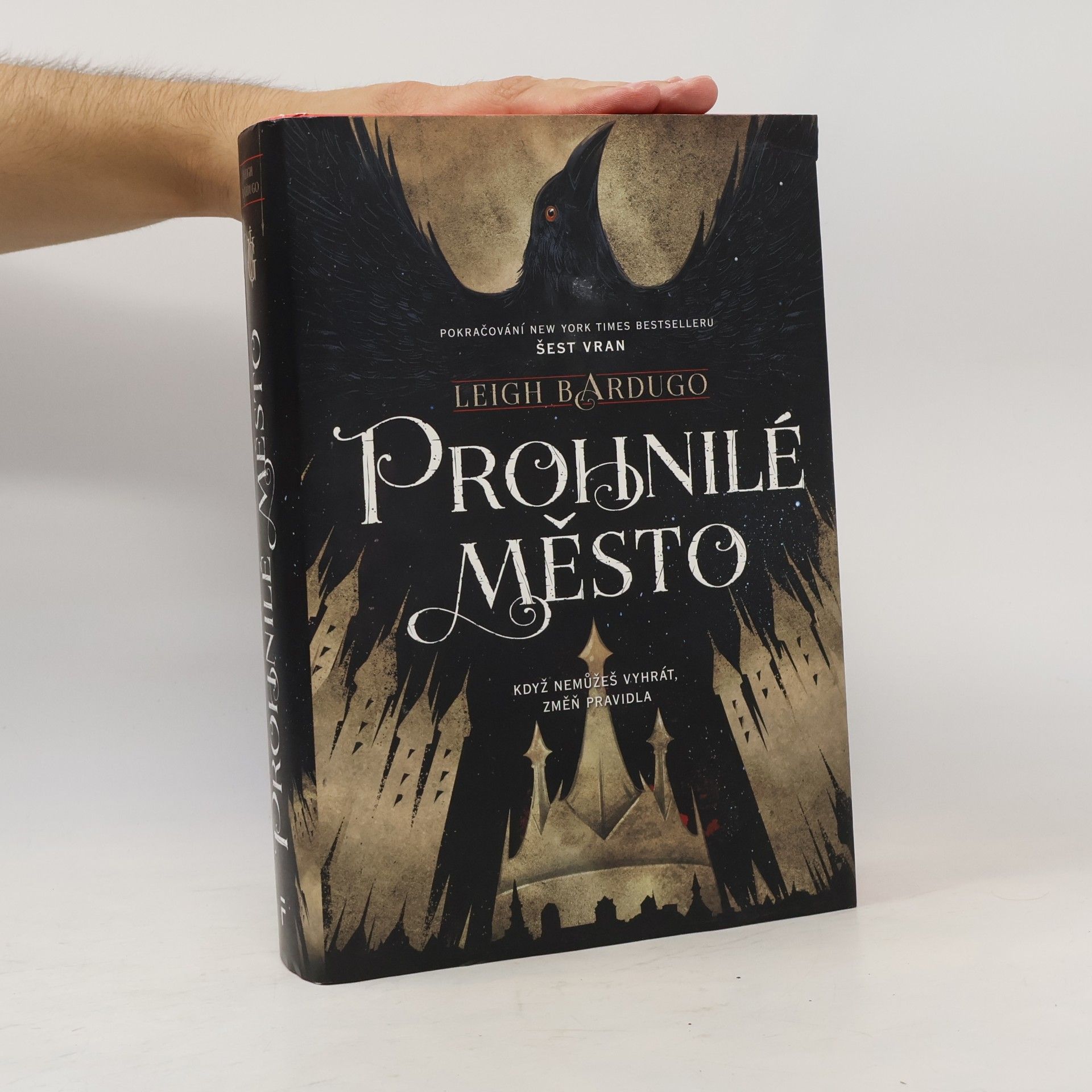 Leigh Bardugo Prohnilé město
