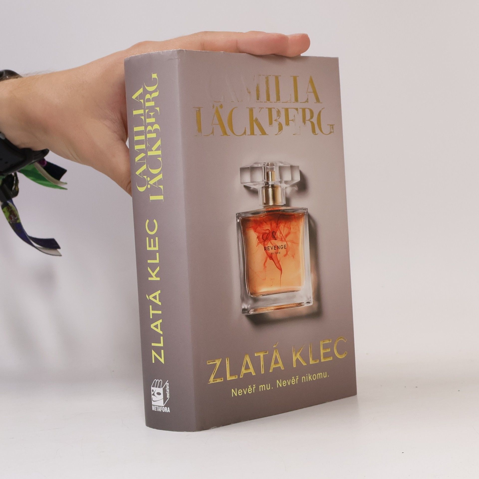 Camilla Läckberg Zlatá klec