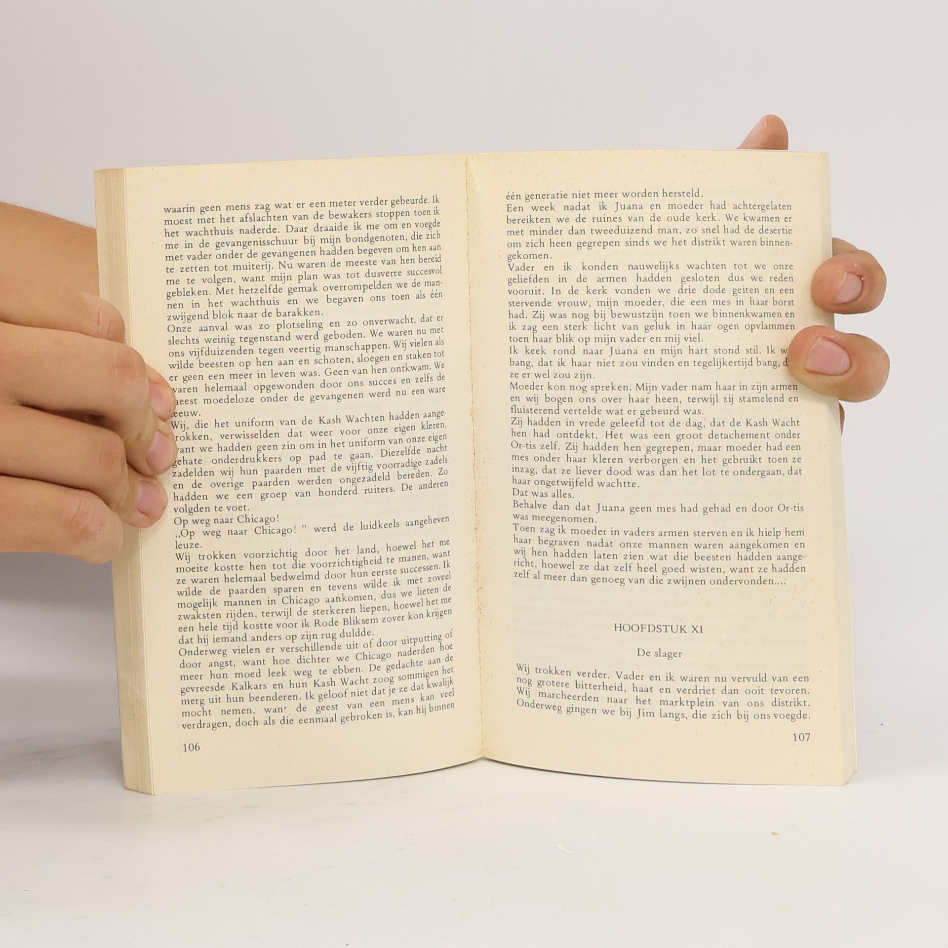 Edgar Rice Burrroughs De Maanmannen en de Rode Havik