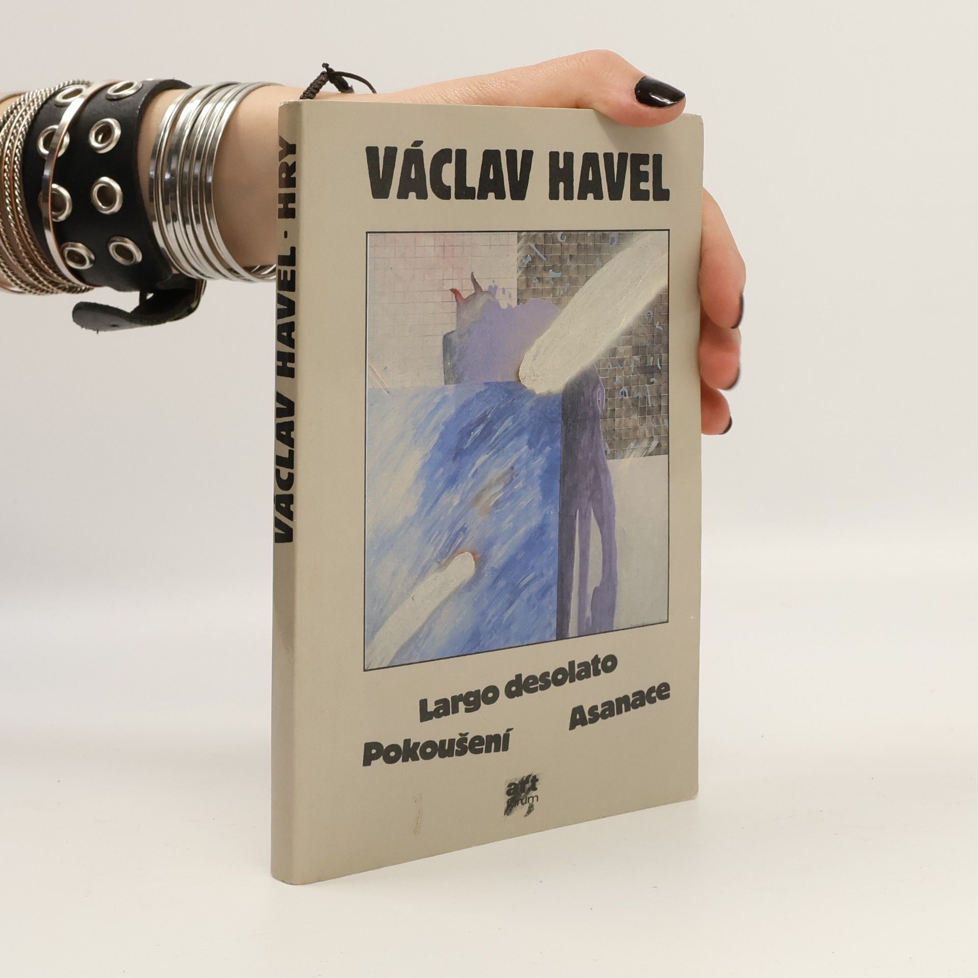 Václav Havel Pokoušení. Largo Desolato. Asanace.