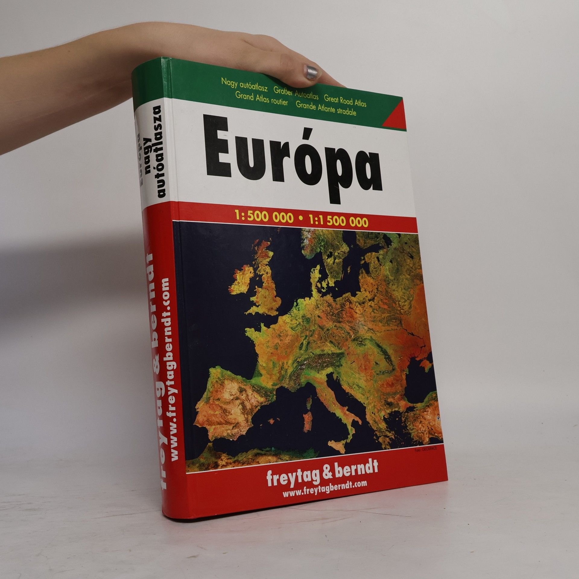 Autorenkollektiv Európa. Veľký autoatlas Európy 1:500 000 : 1:500 000