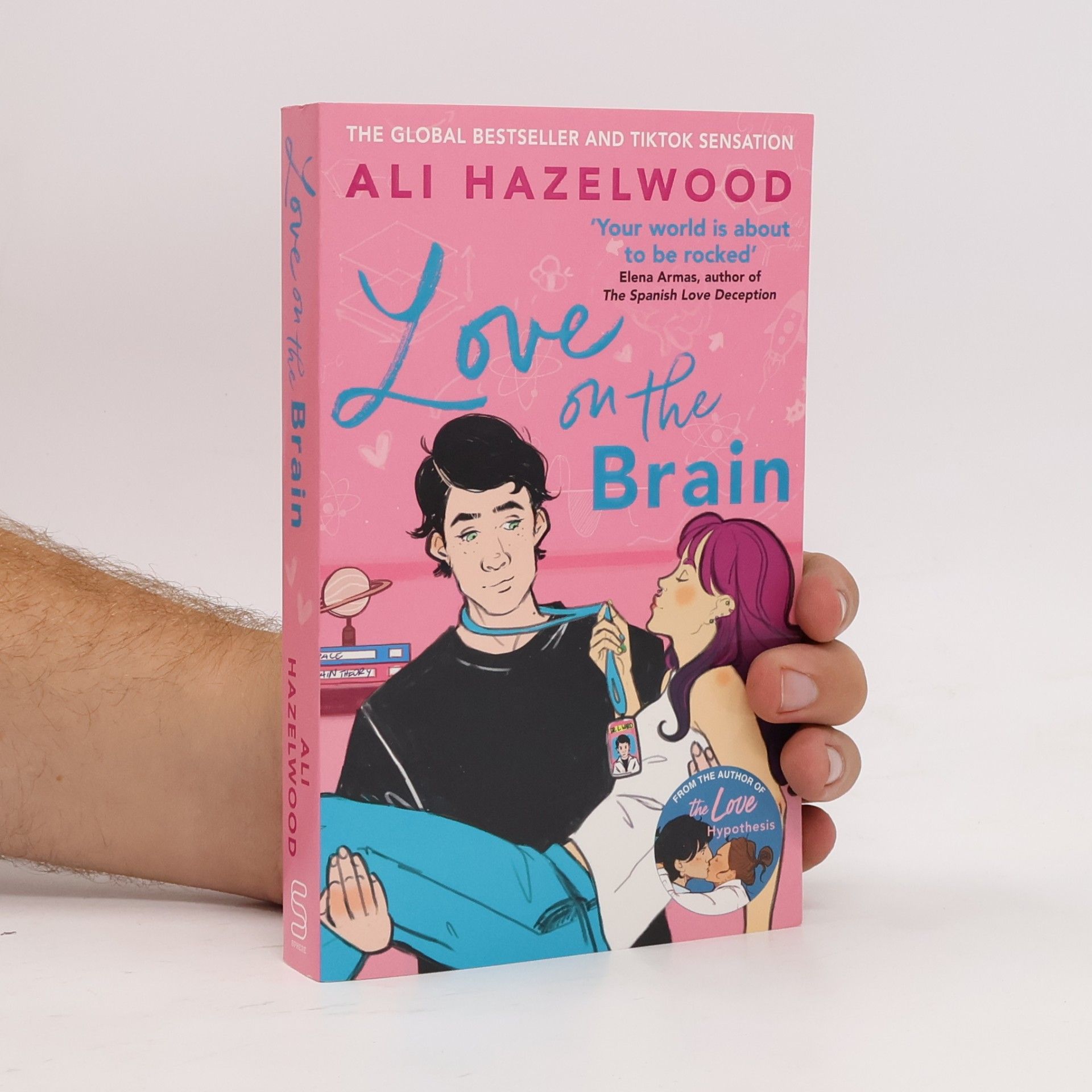 Ali Hazelwood Love on the Brain