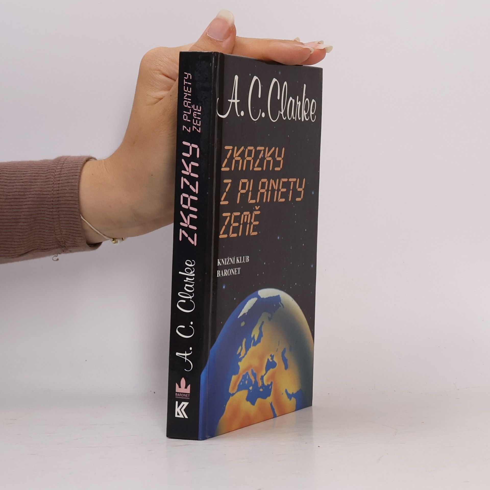 Arthur Charles Clarke Zkazky z planety Země