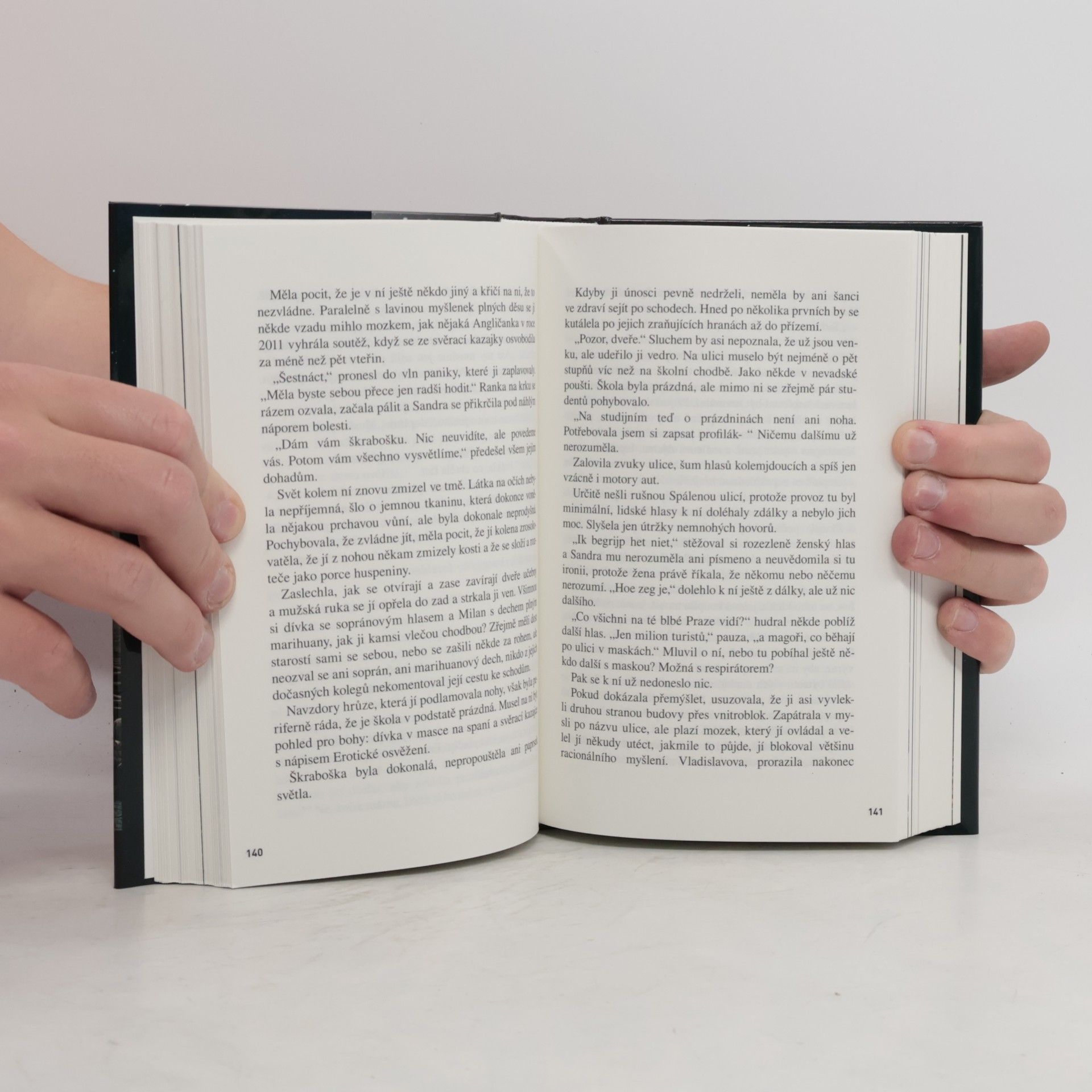 Sarah Thomasová Lovci apokalypsy