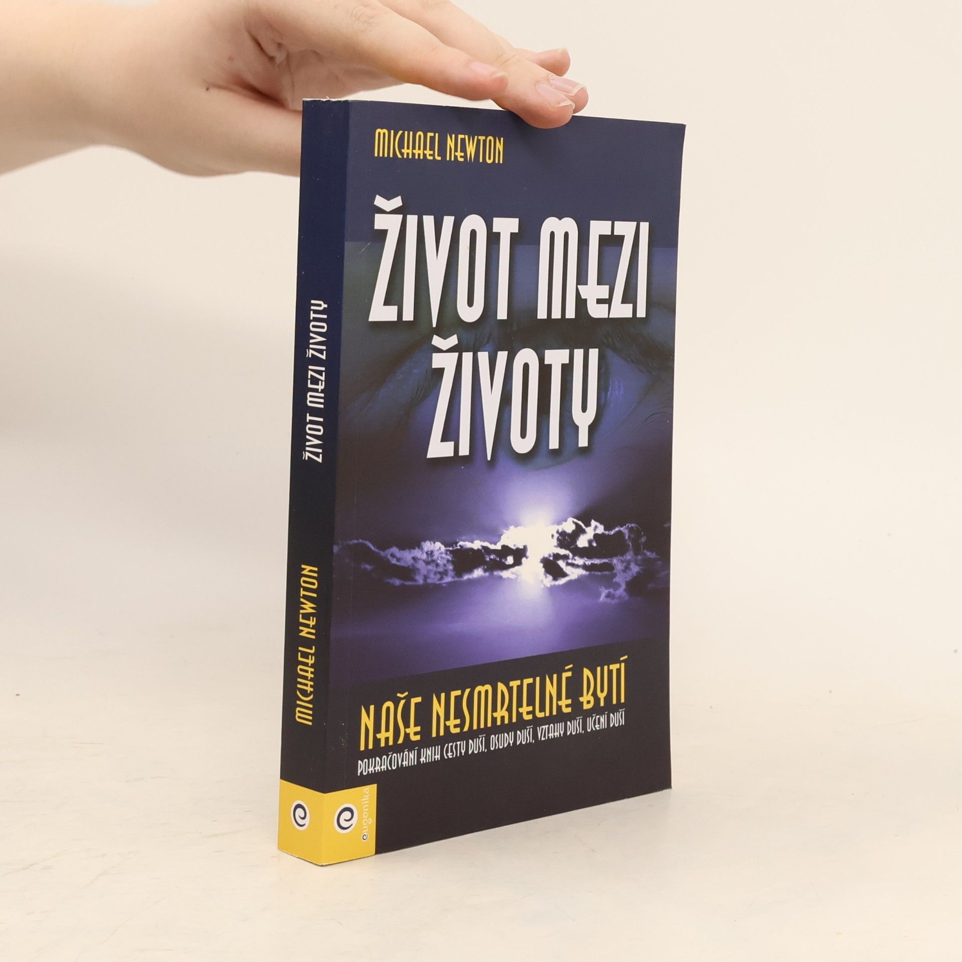 Michael Newton Život mezi životy
