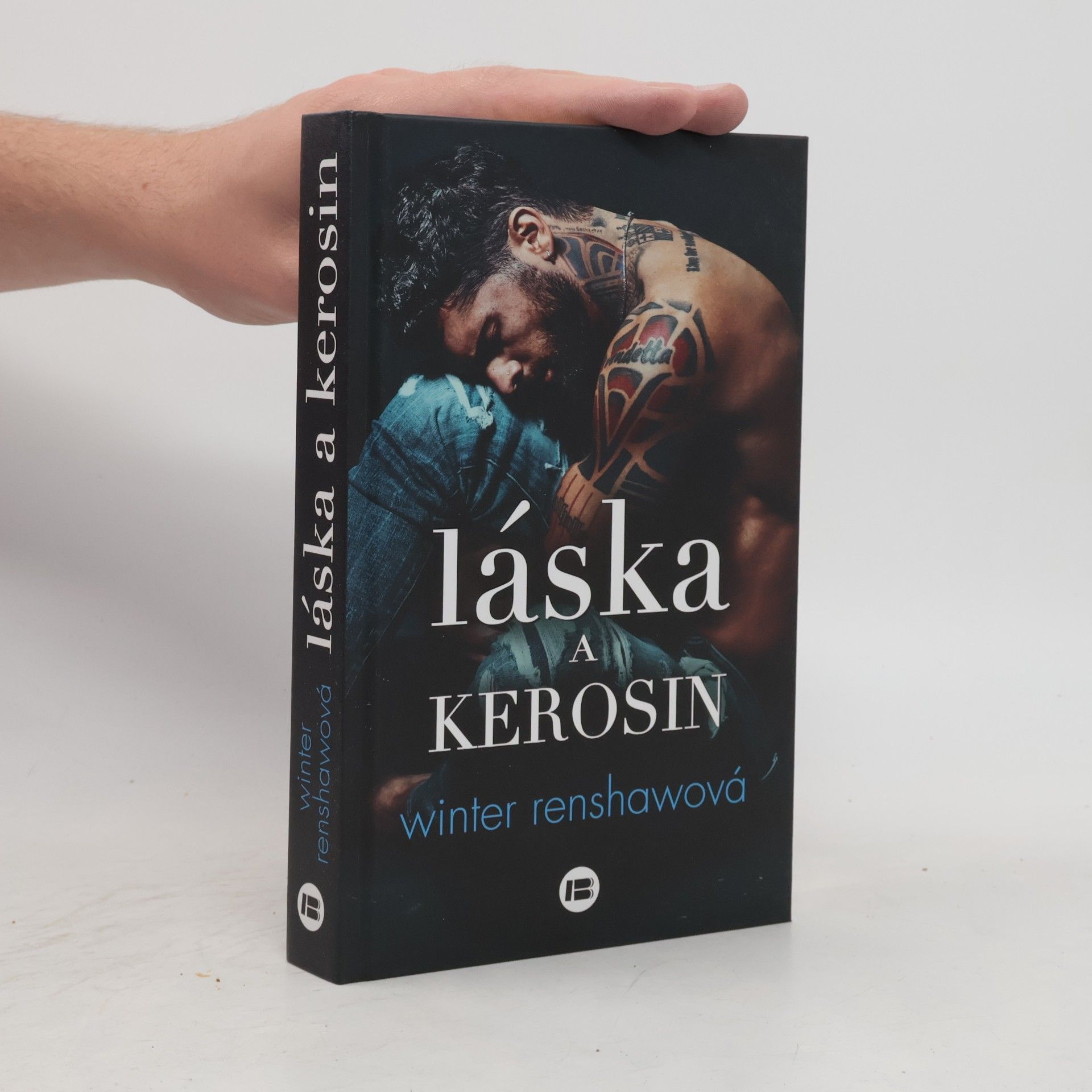Winter Renshaw Láska a kerosin