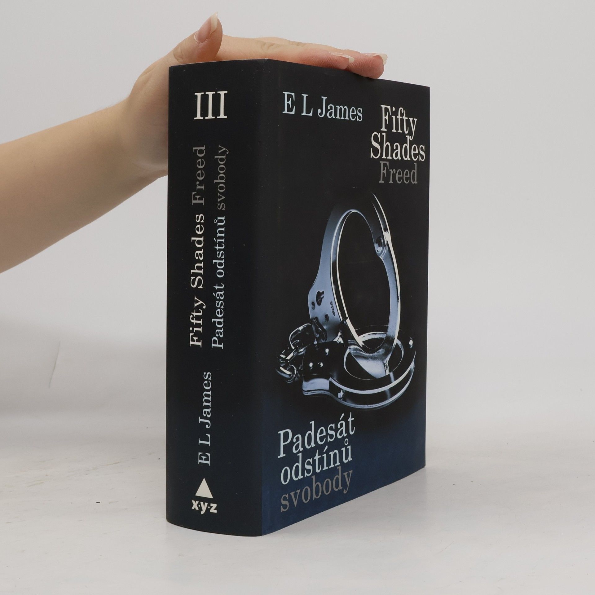 E. L. James Padesát odstínů svobody