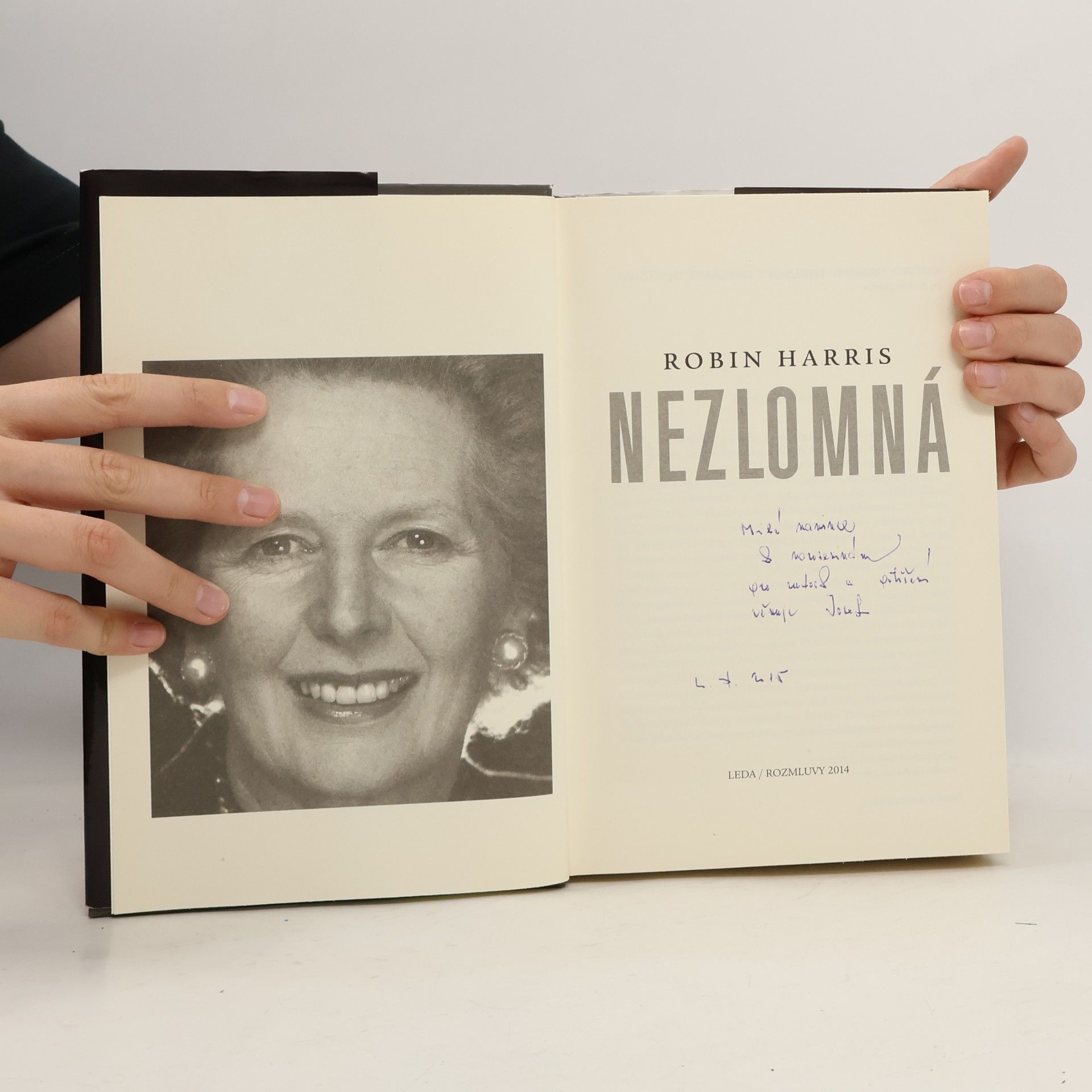 Robin Harris Nezlomná
