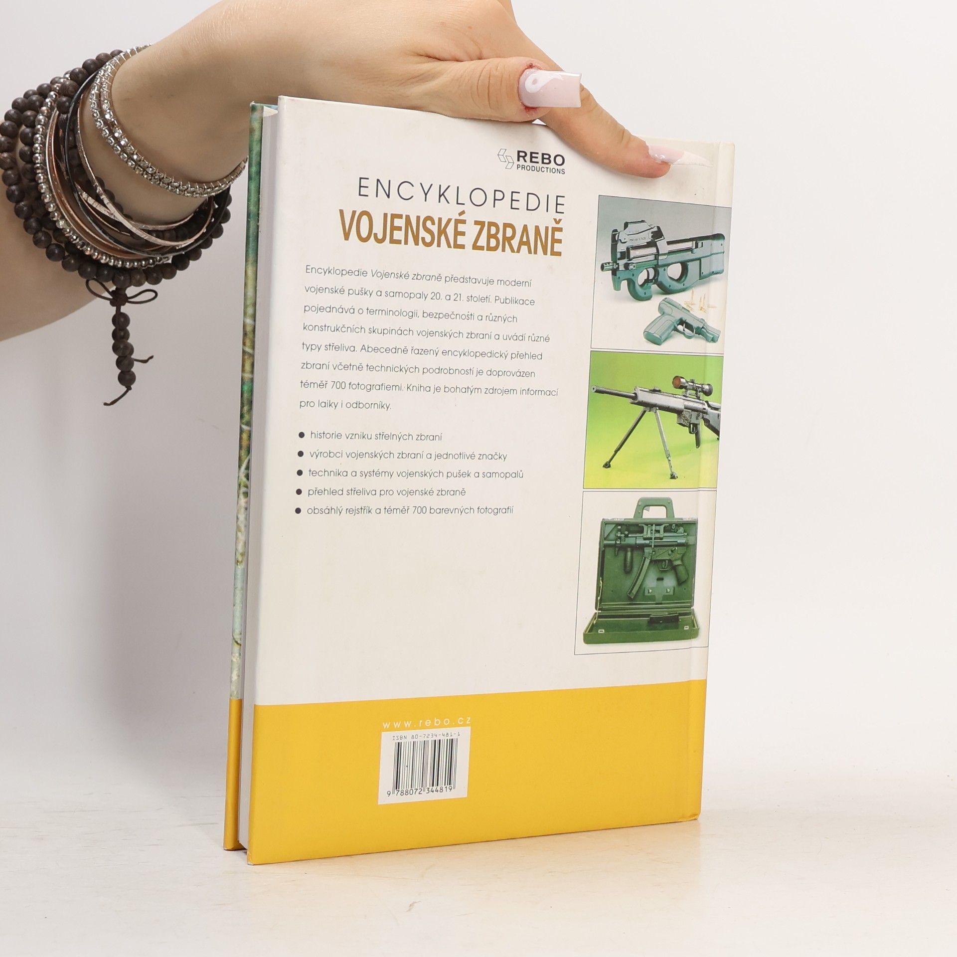 A. E. Hartink Encyklopedie Vojenské Zbraně