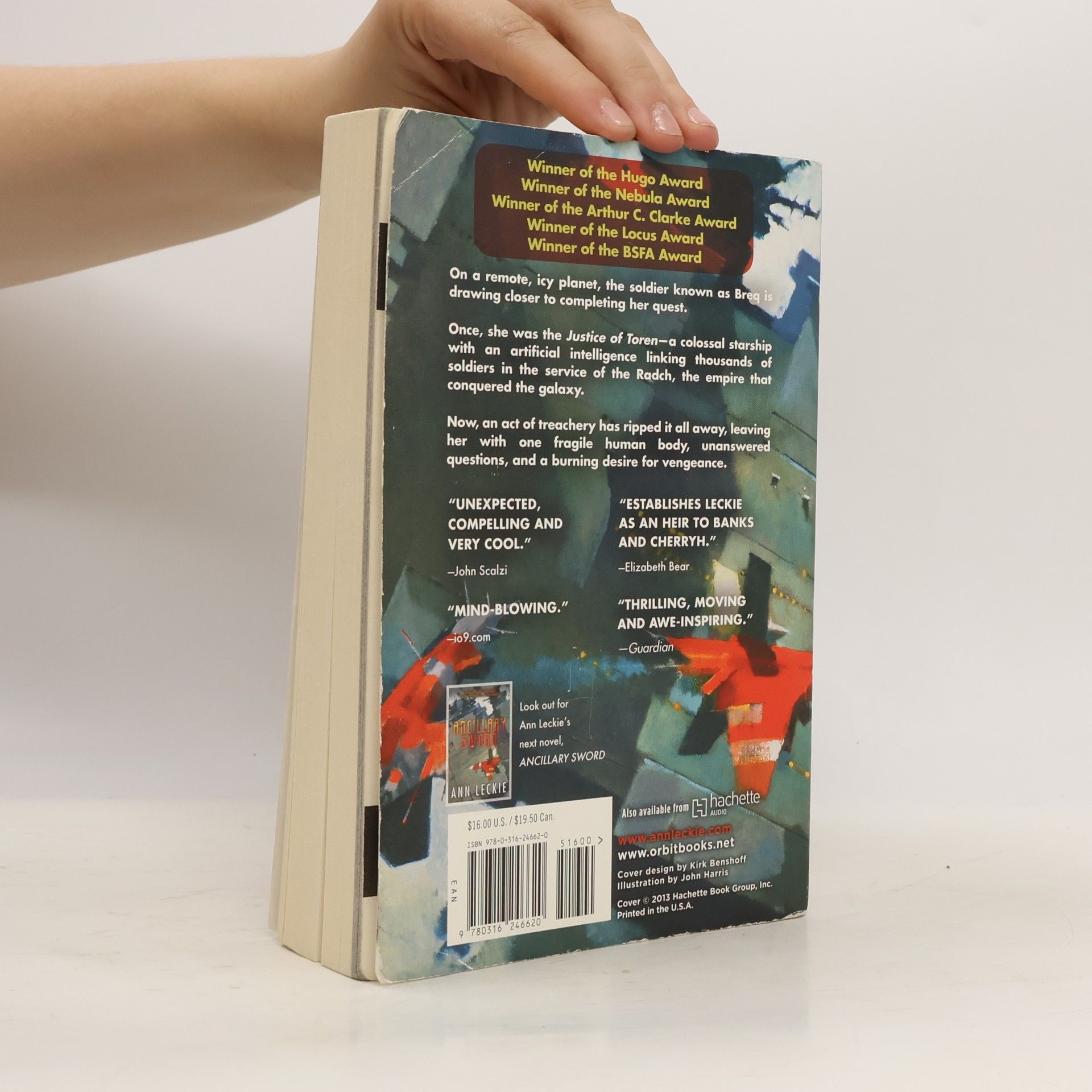 Ann Leckie Ancillary Justice