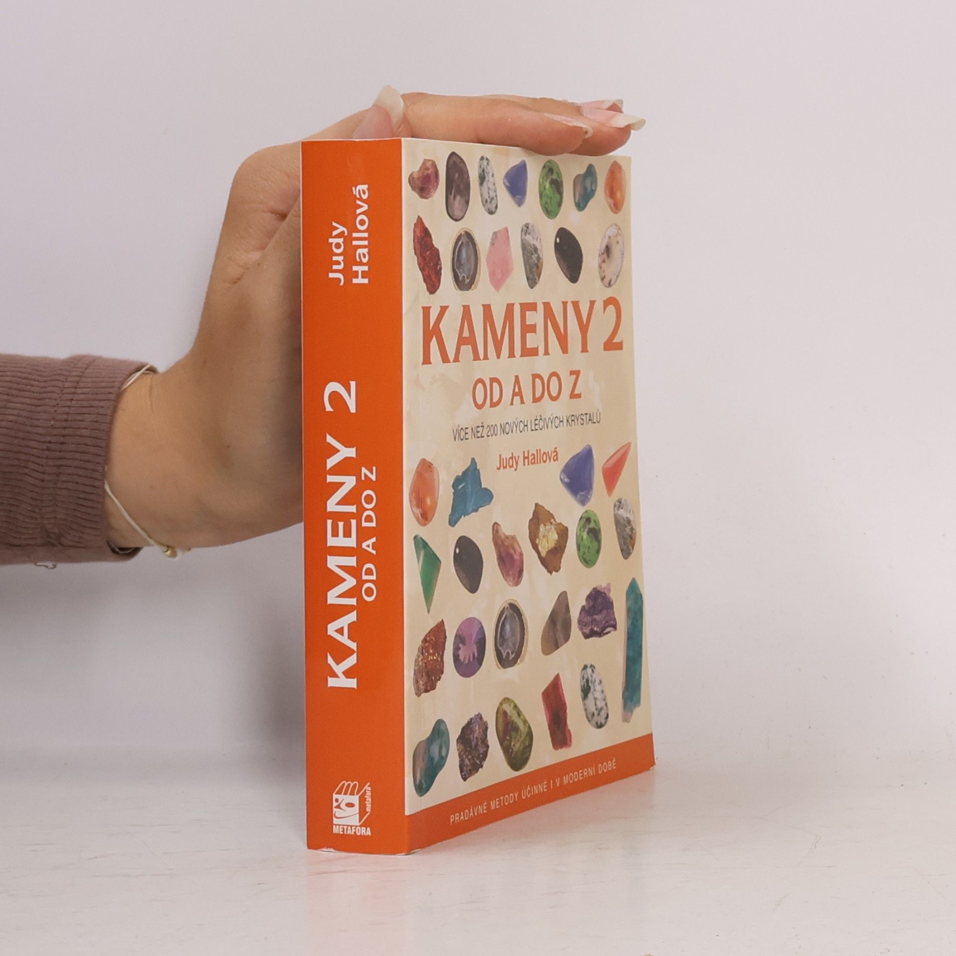 Judy Hall Kameny od A do Z 2