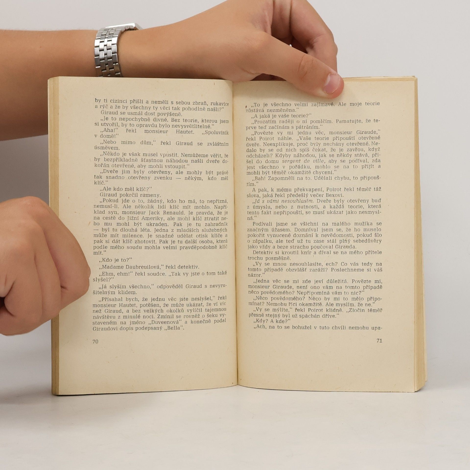 Agatha Christie Pozvánka pro Hercula Poirota