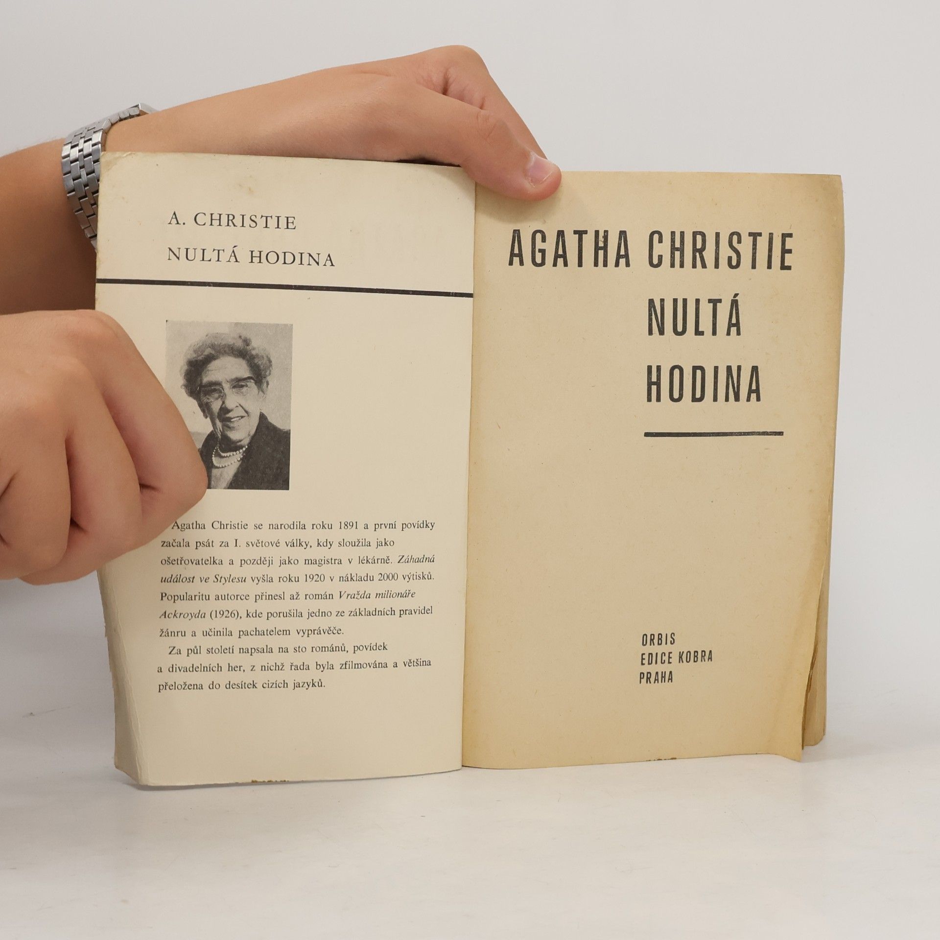 Agatha Christie Nultá hodina