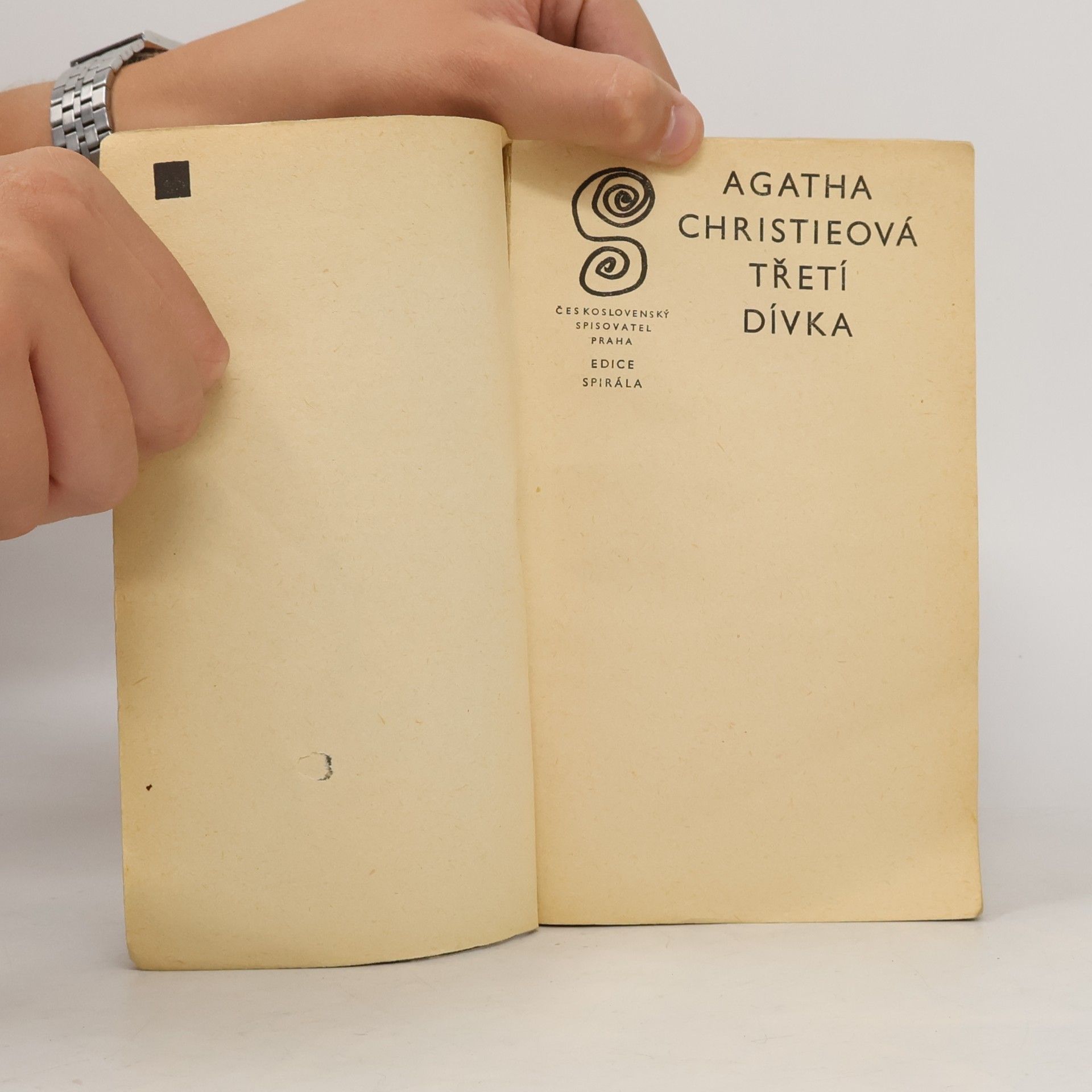 Agatha Christie Třetí dívka