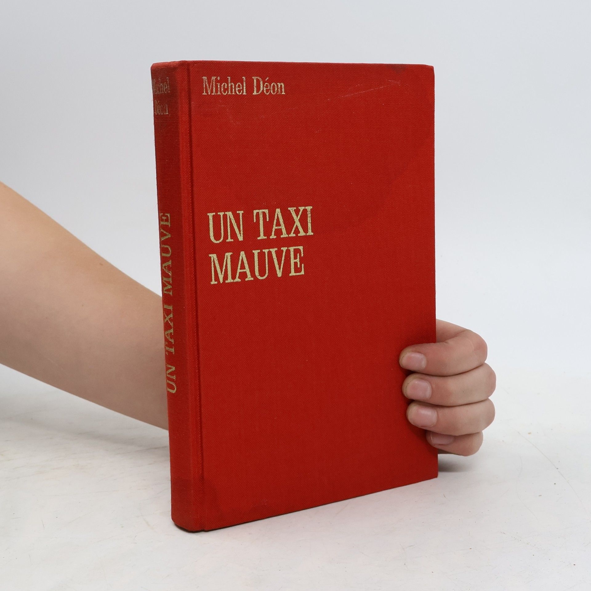 Un taxi mauve