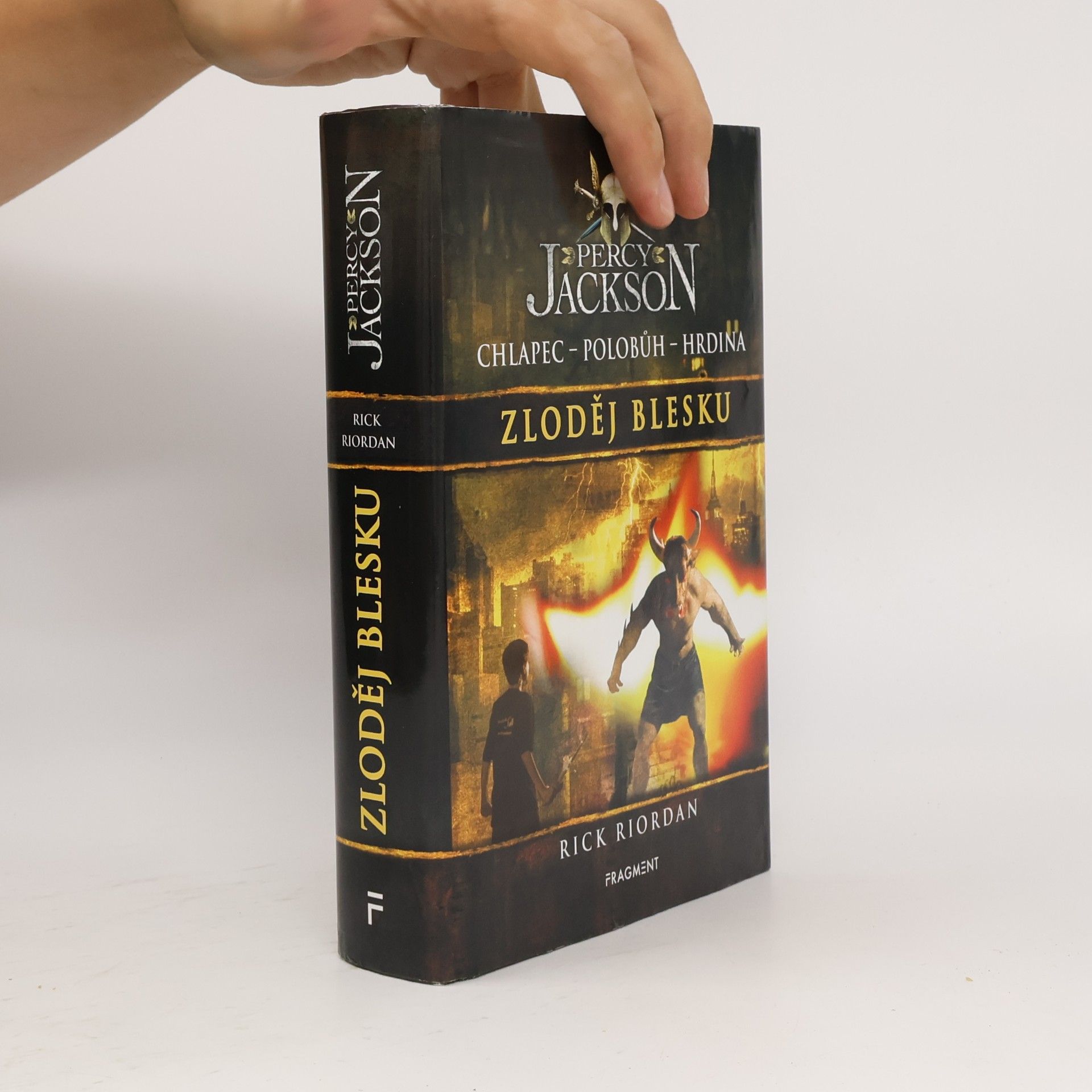 Rick Riordan Percy Jackson. Zloděj blesku