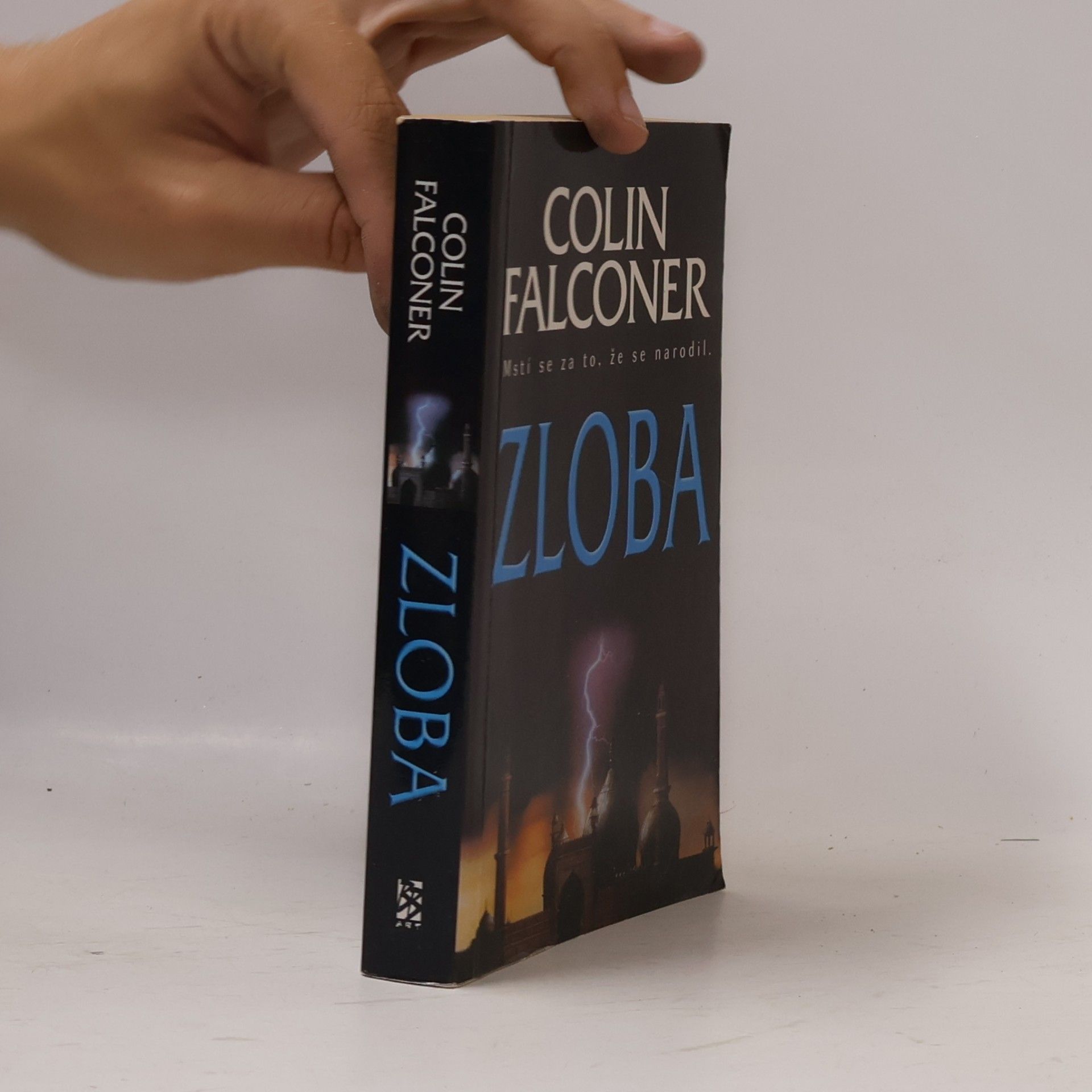 Colin Falconer Zloba