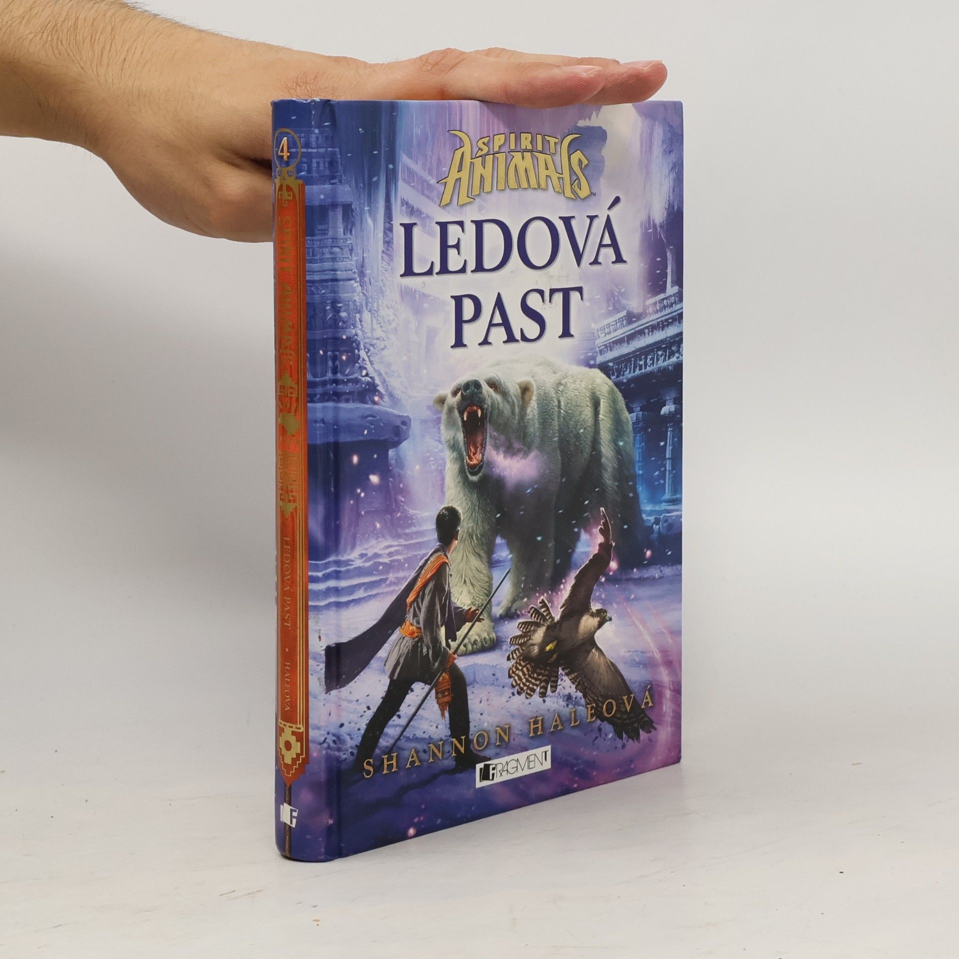 Shannon Hale Ledová past