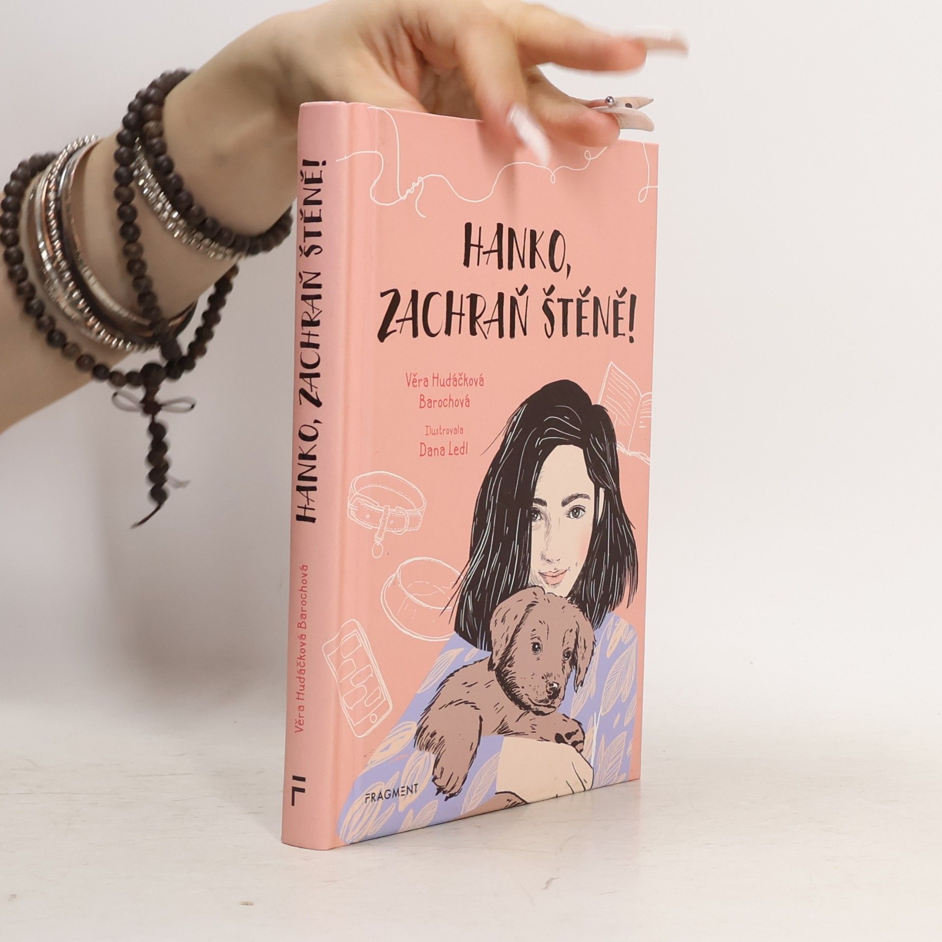 Věra Hudáčková Barochová Hanko, zachraň štěně!