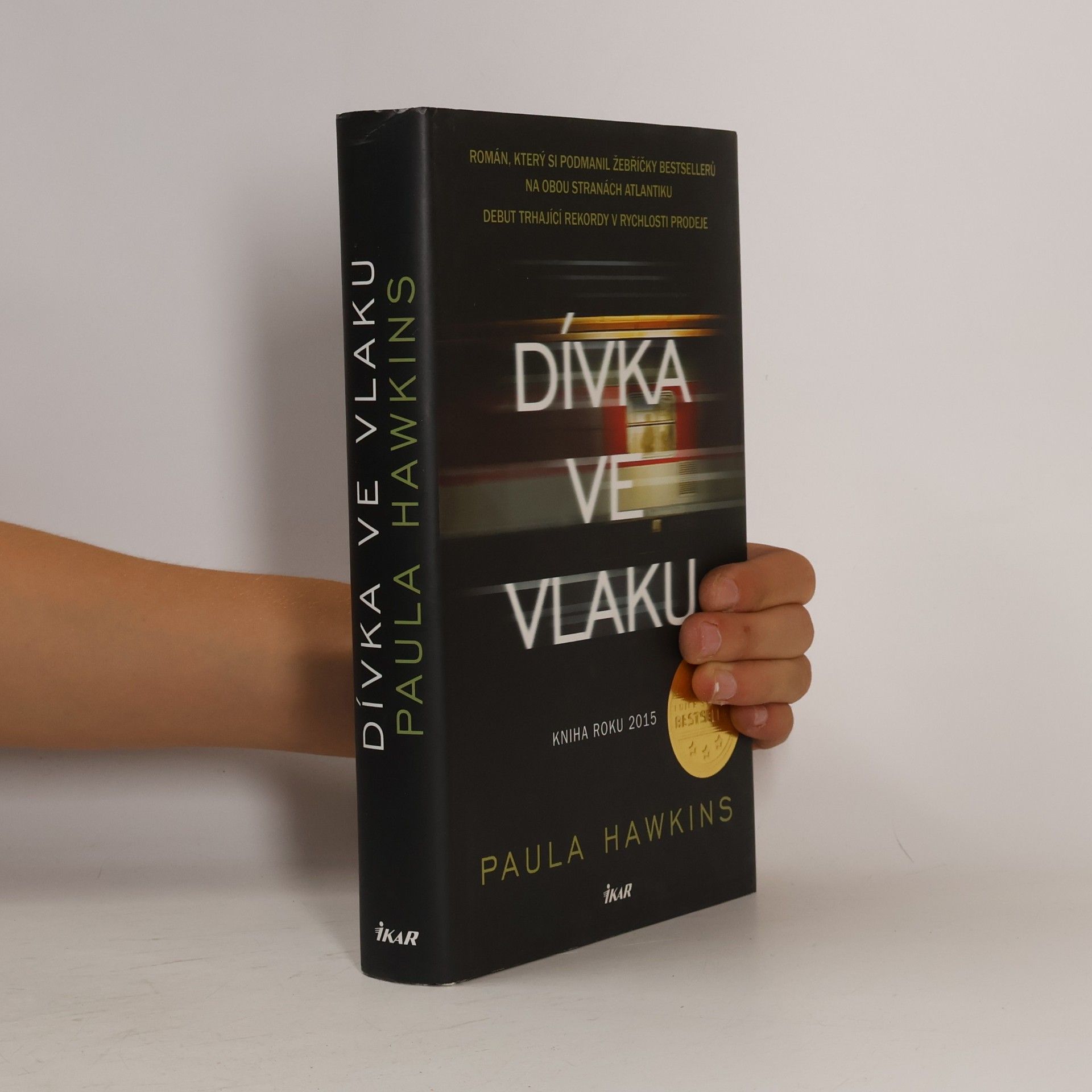 Paula Hawkins Dívka ve vlaku