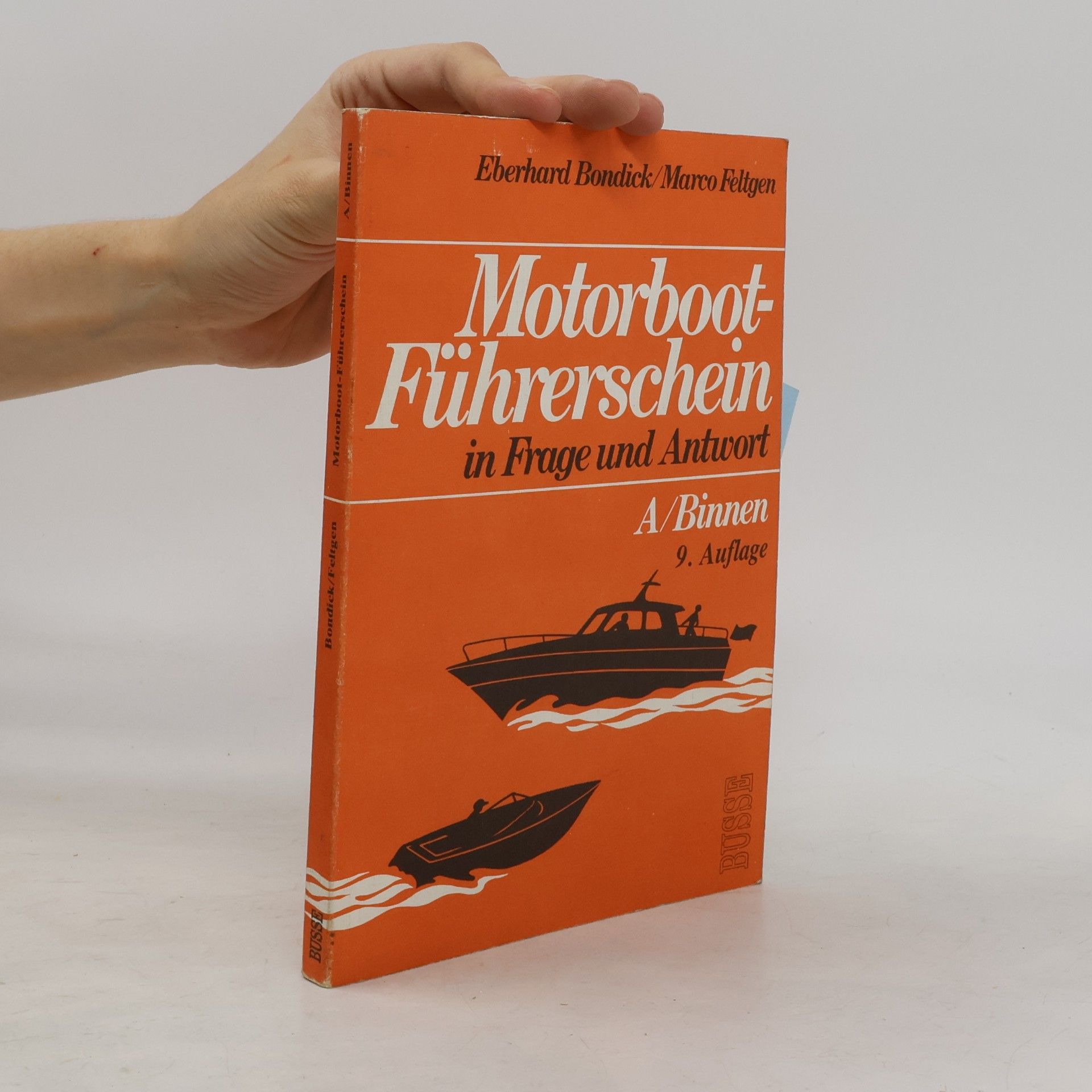 Motorboot-Führerschein in Frage und Antwort