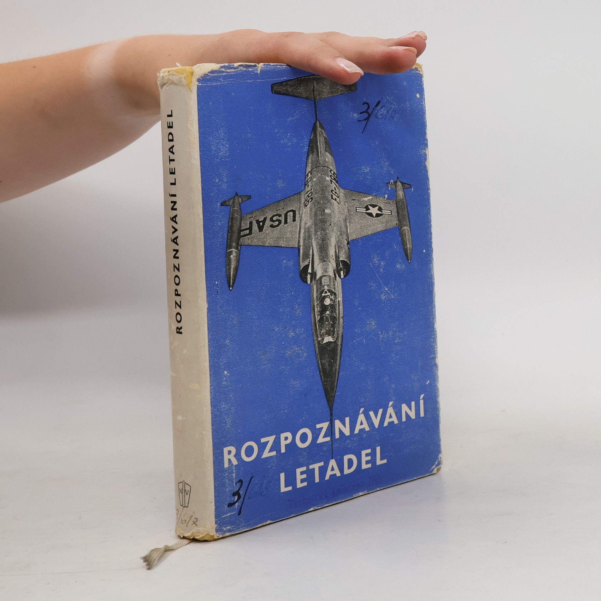 AA.VV. Rozpoznávání letadel