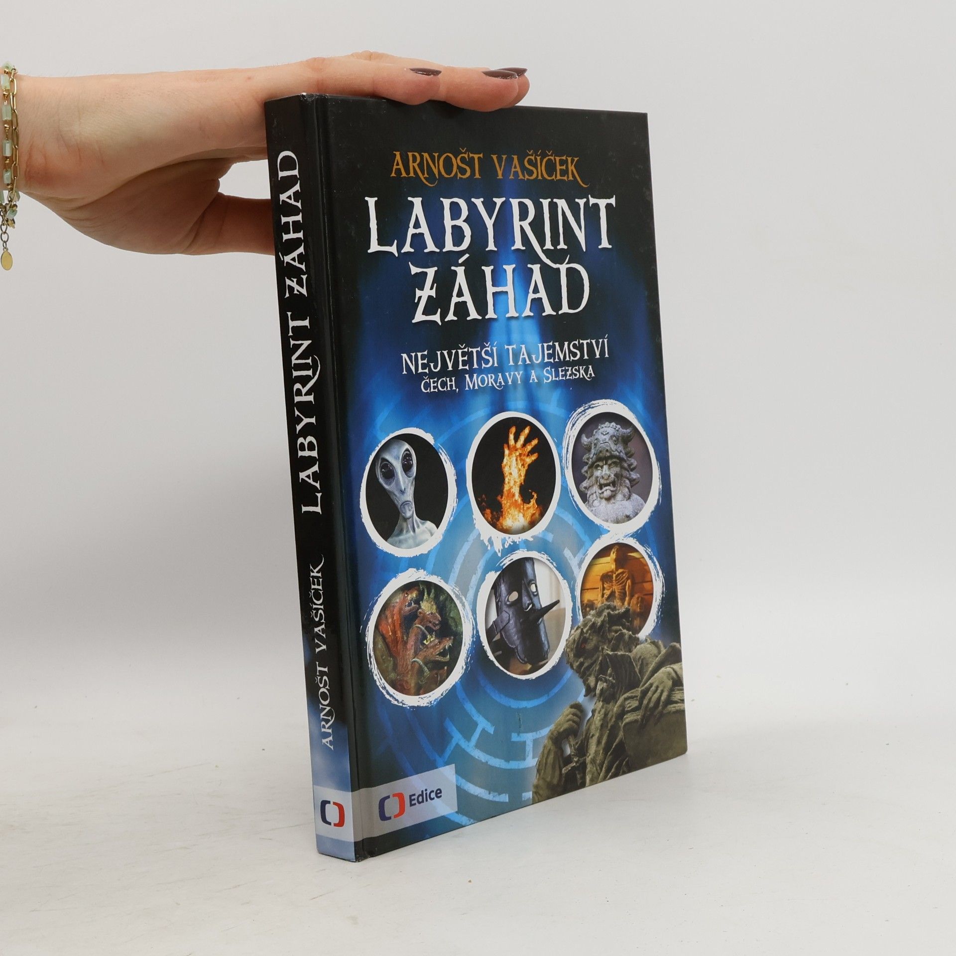 Labyrint záhad: Největší tajemství Čech, Moravy a Slezska