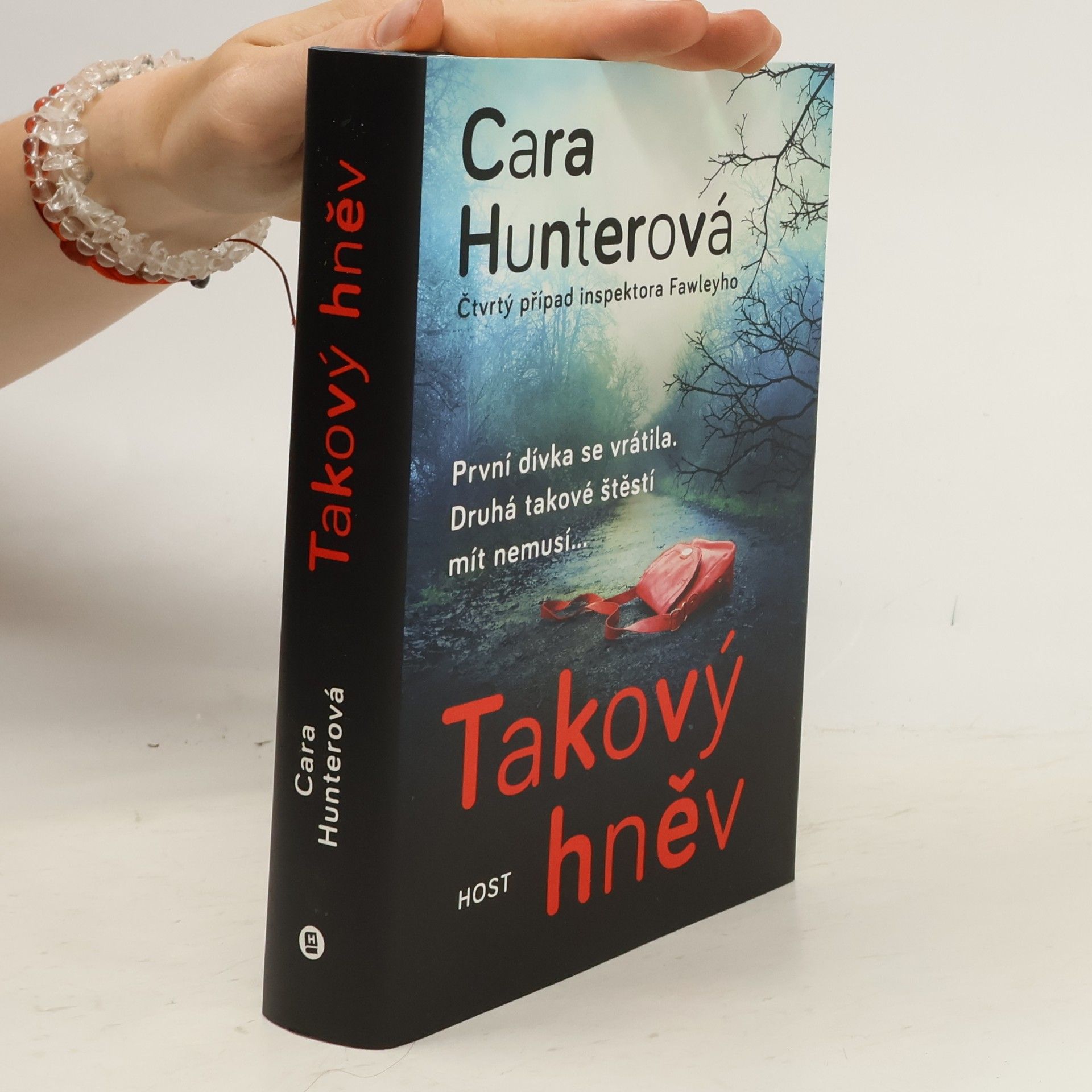 Cara Hunter Takový hněv