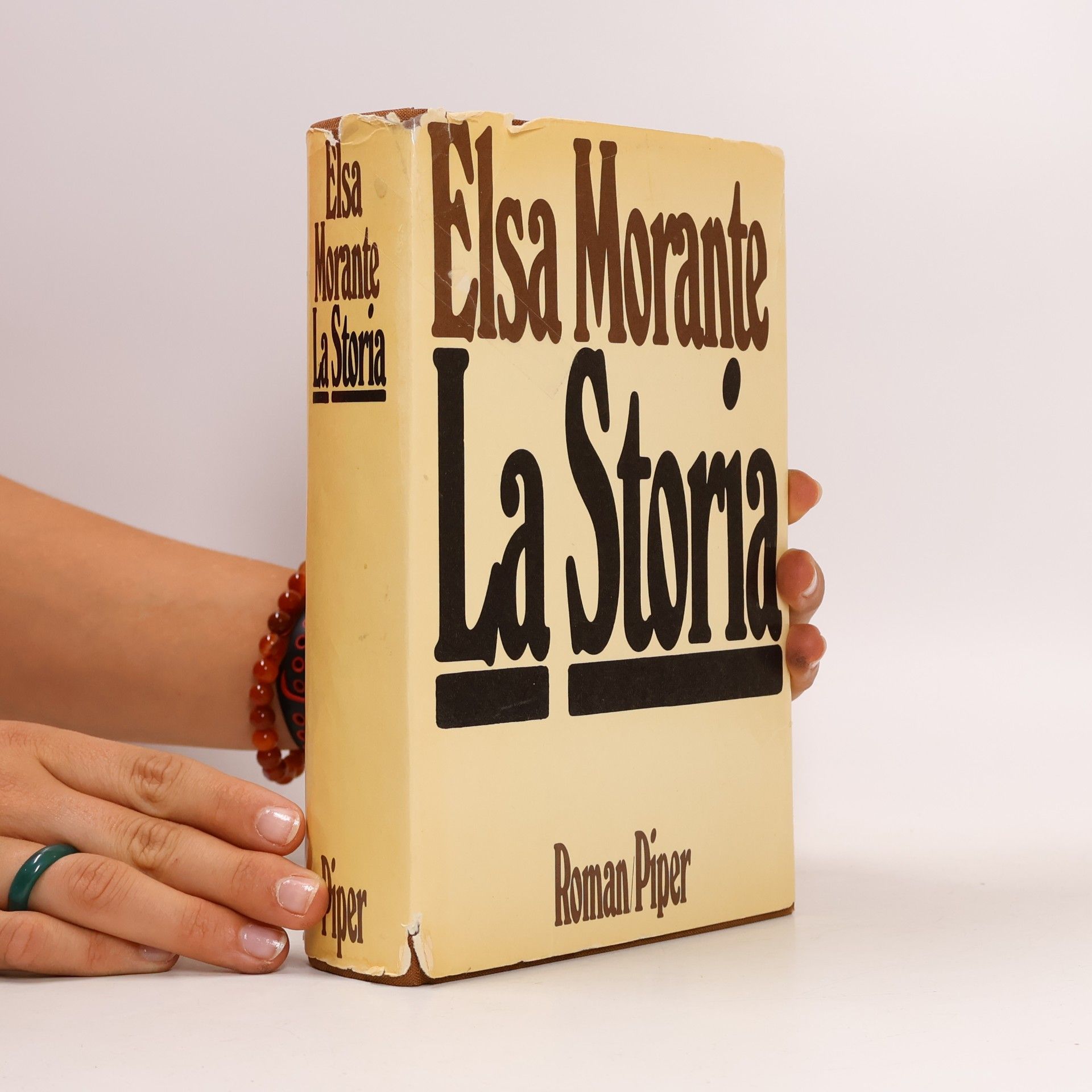 Elsa Morante La storia
