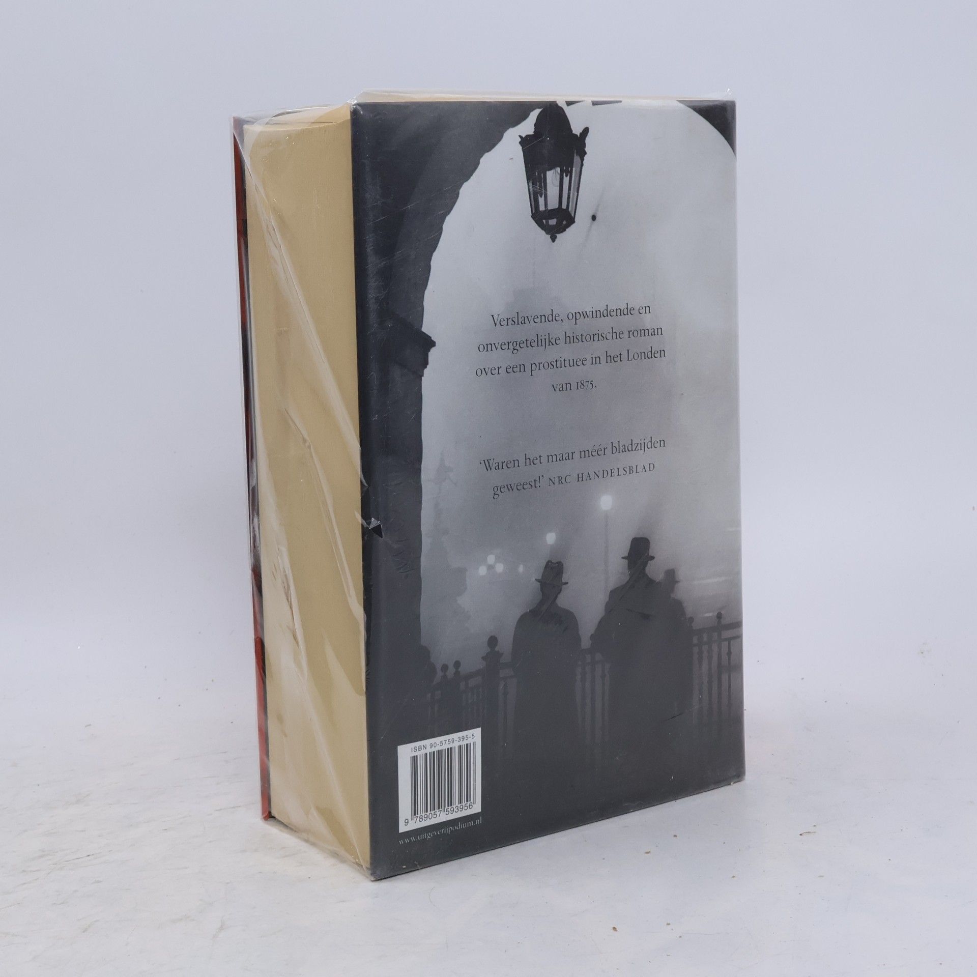 Michel Faber Lelieblank, scharlakenrood