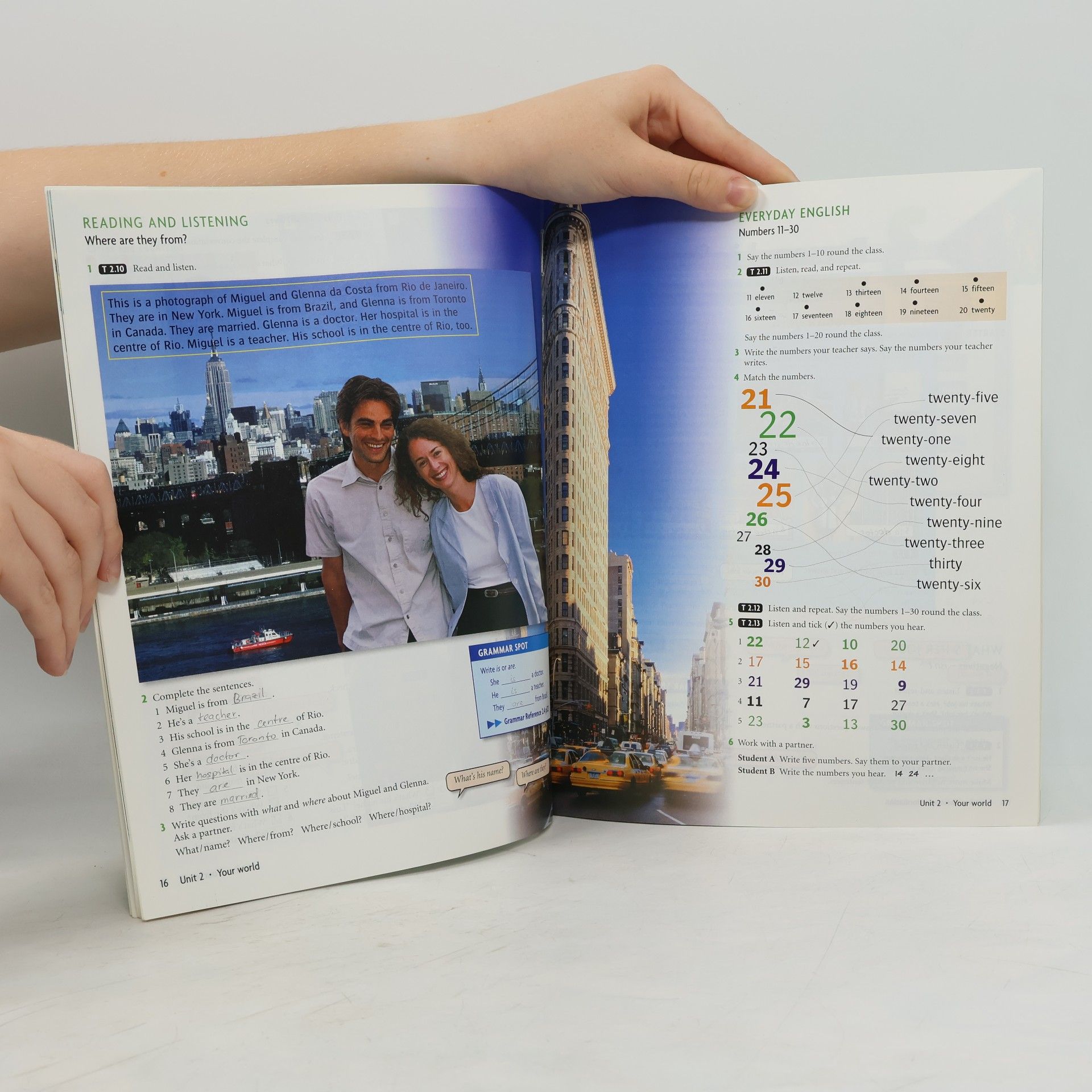Liz Soars New headway English course. Beginner. Student's book