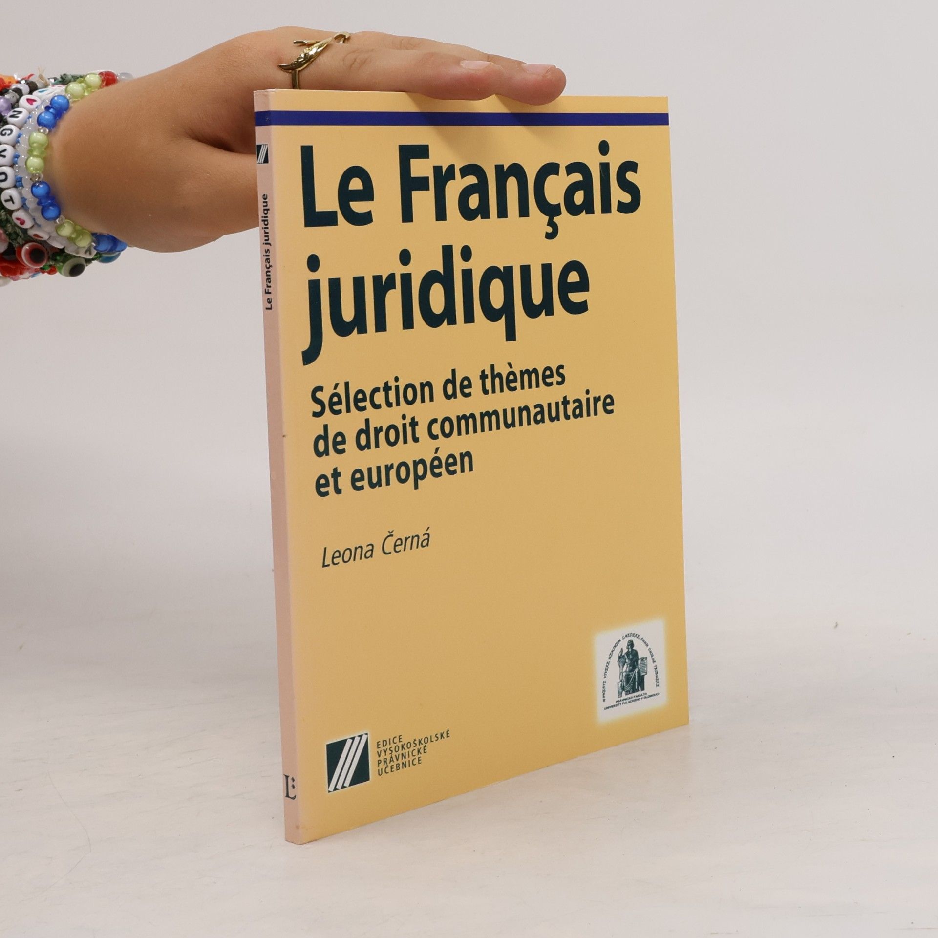 Leona Černá Le français juridique