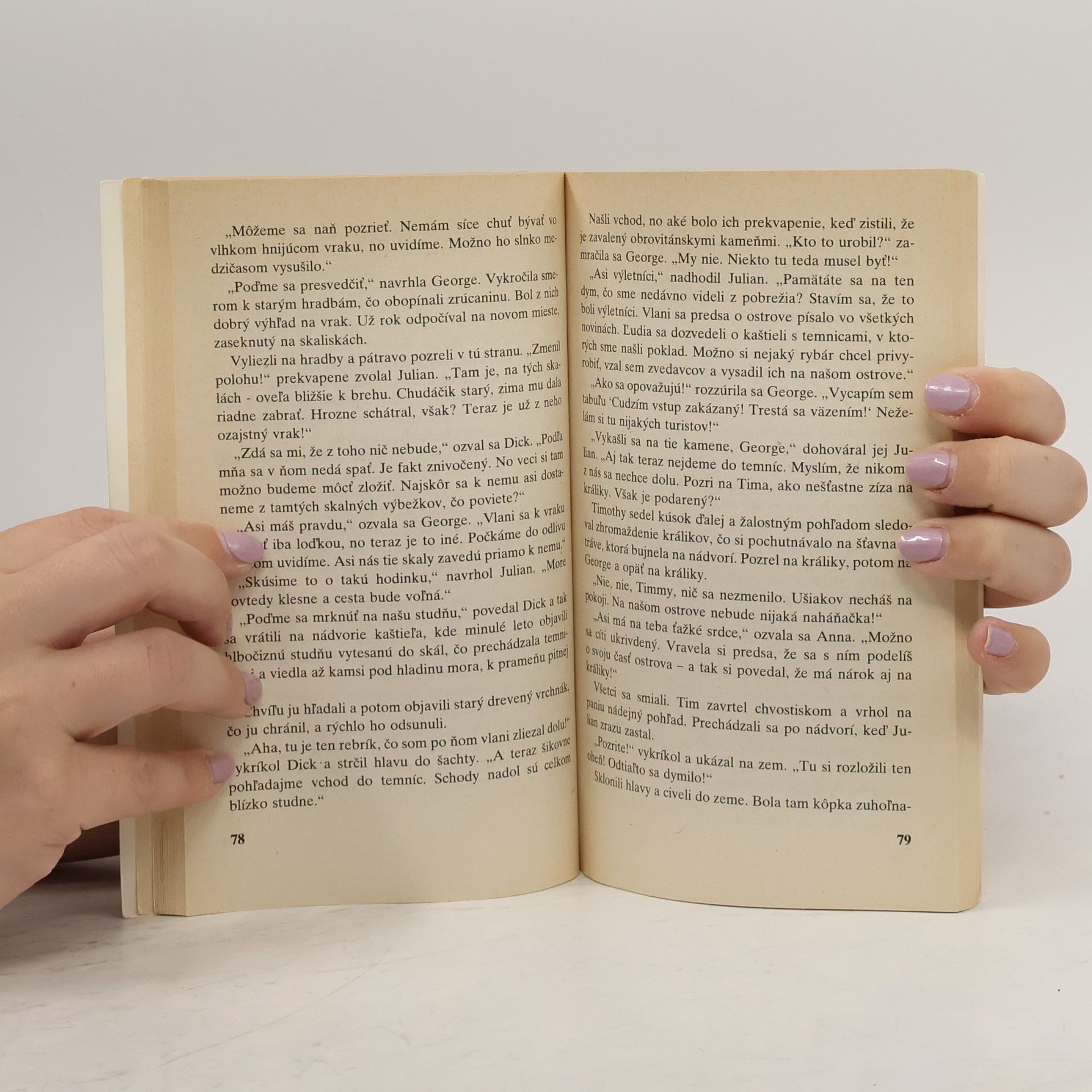 Enid Blyton Slávna päťka. Päťka na úteku.