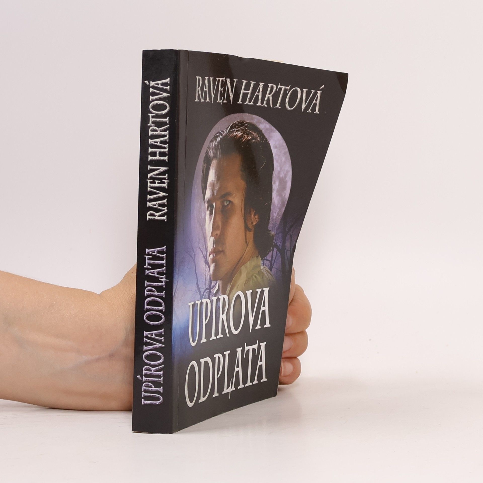 Raven Hart Upírova odplata