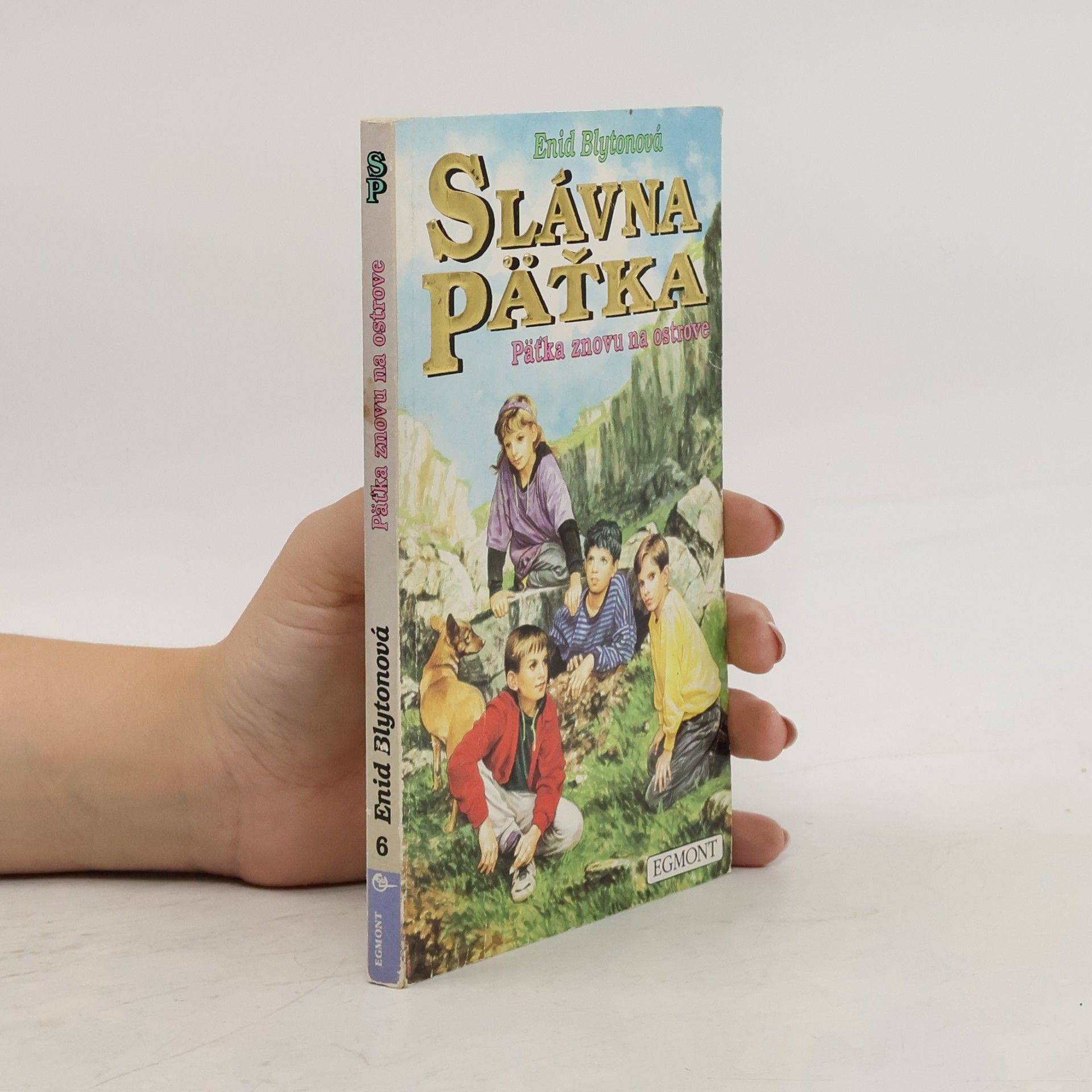 Enid Blyton Päťka znovu na ostrove