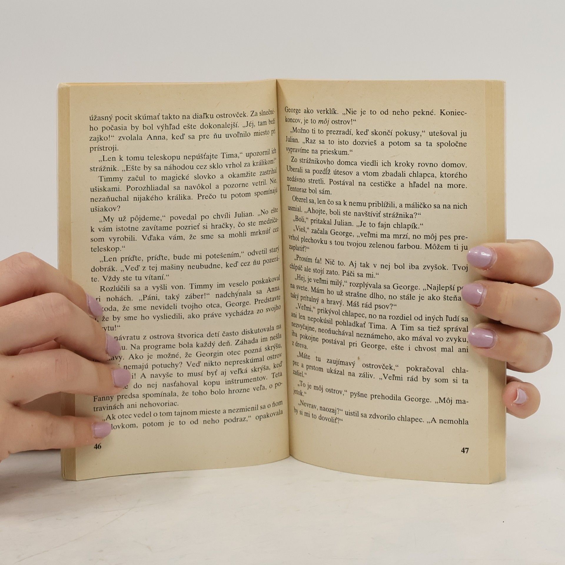 Enid Blyton Päťka znovu na ostrove