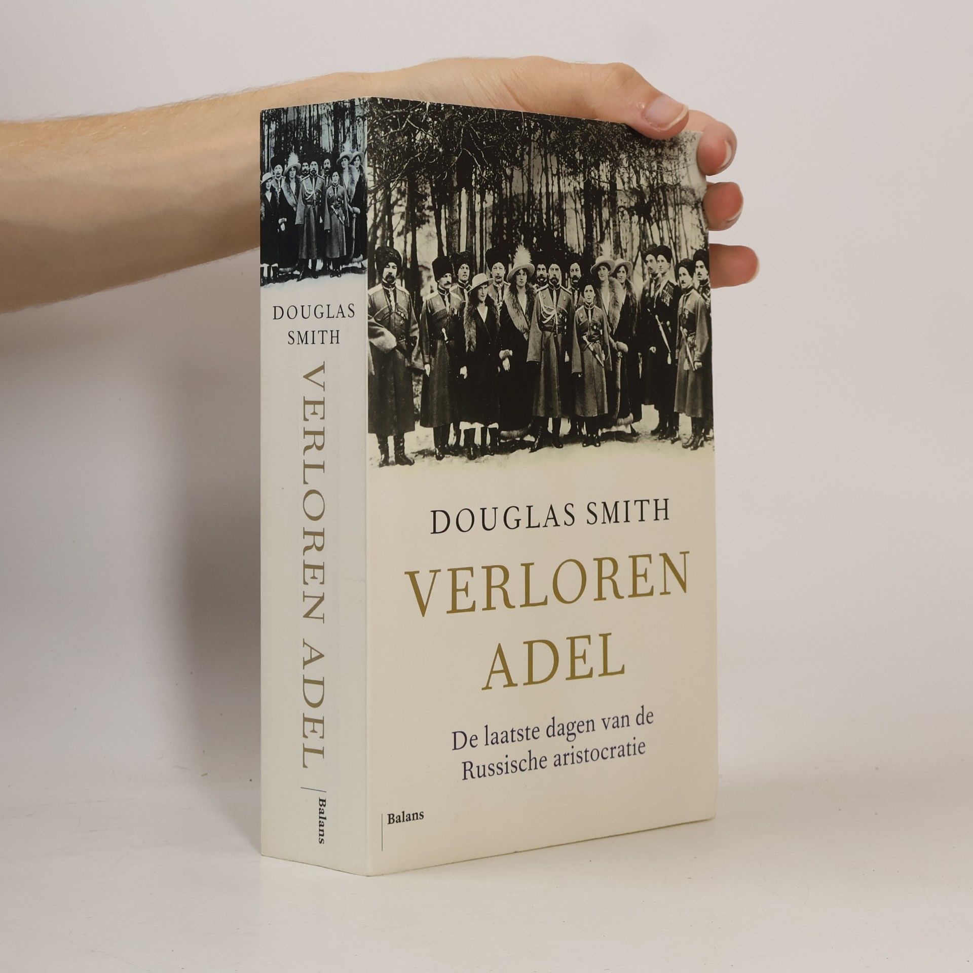 Douglas Smith Verloren Adel