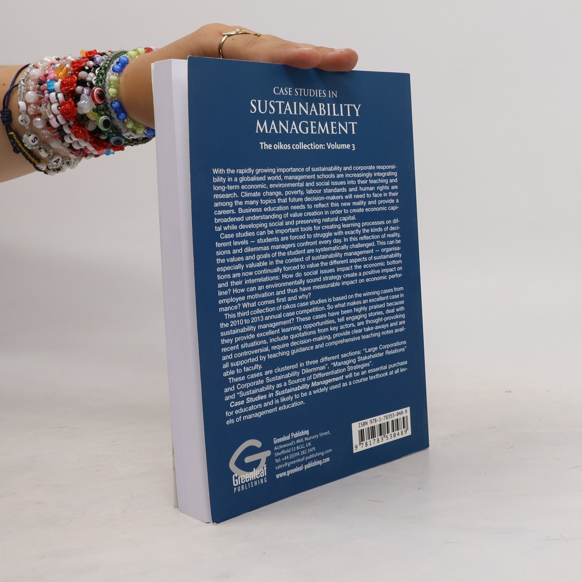 Jordi Vives Gabriel The Oikos Collection - 3: Case Studies in Sustainability Management