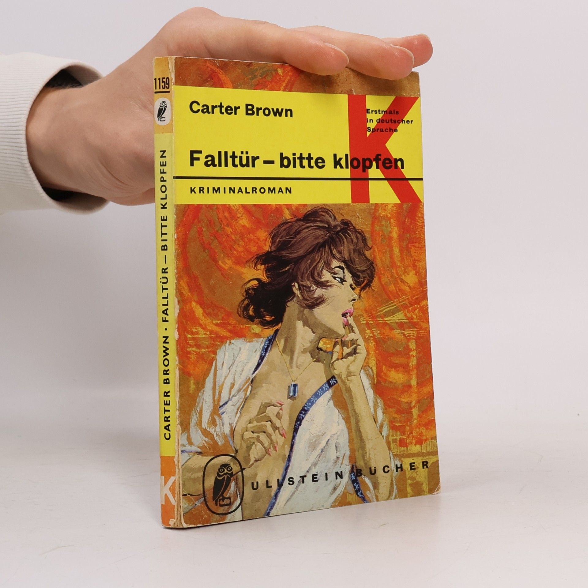 Carter Brown Falltür - bitte klopfen