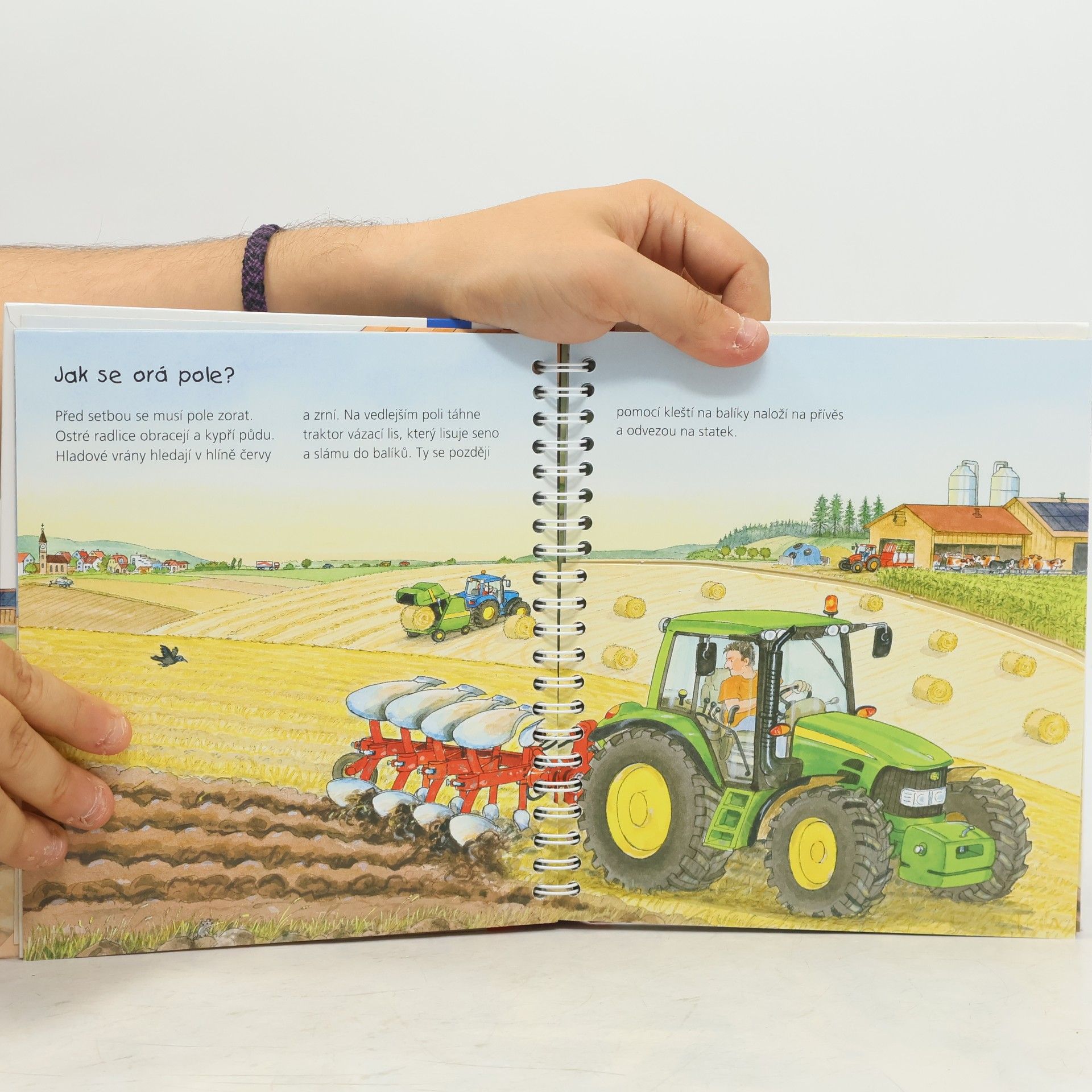 Andrea Erne Už vím proč. Traktor