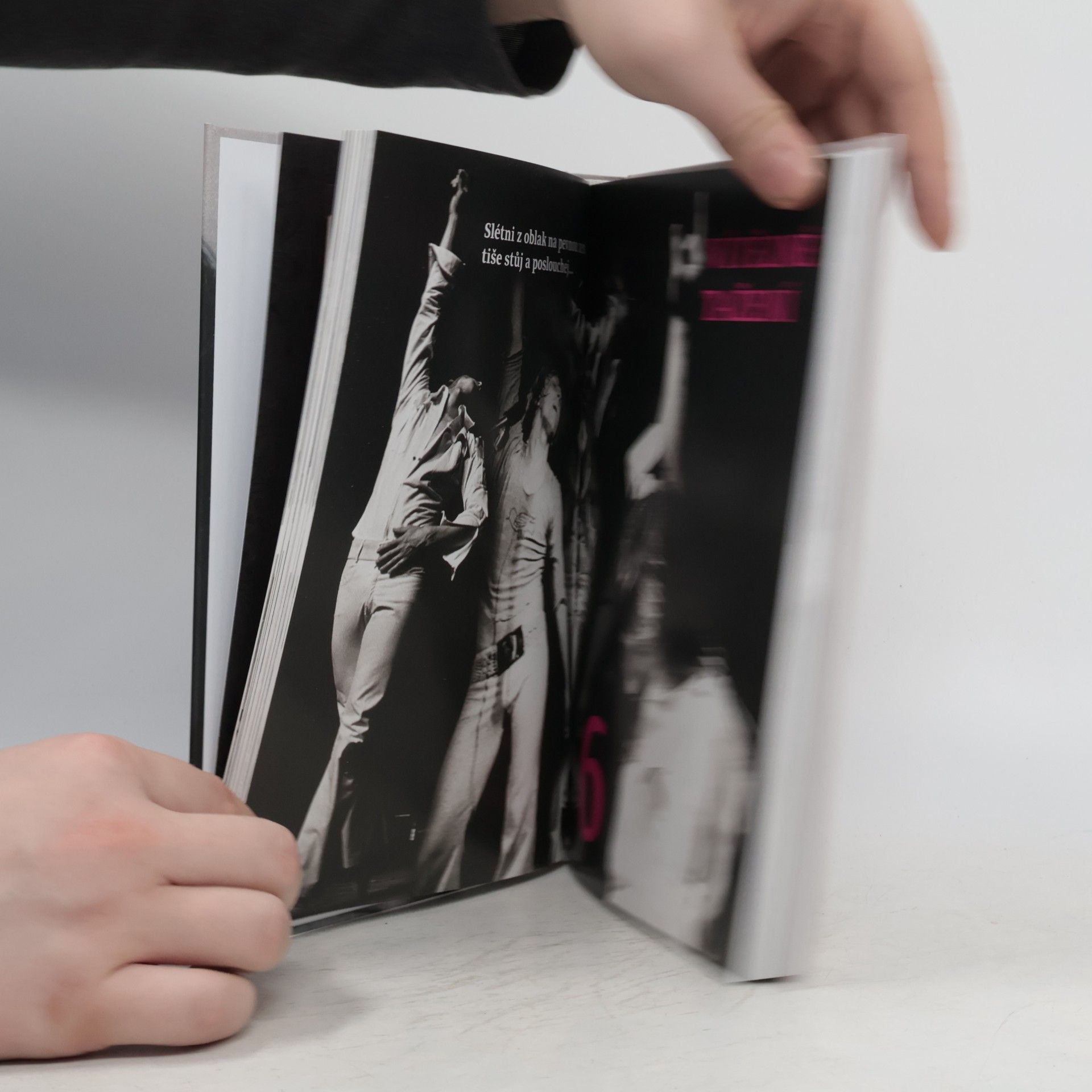 Václav Neckář Václav Neckář. Autobiografie. Všechny moje války
