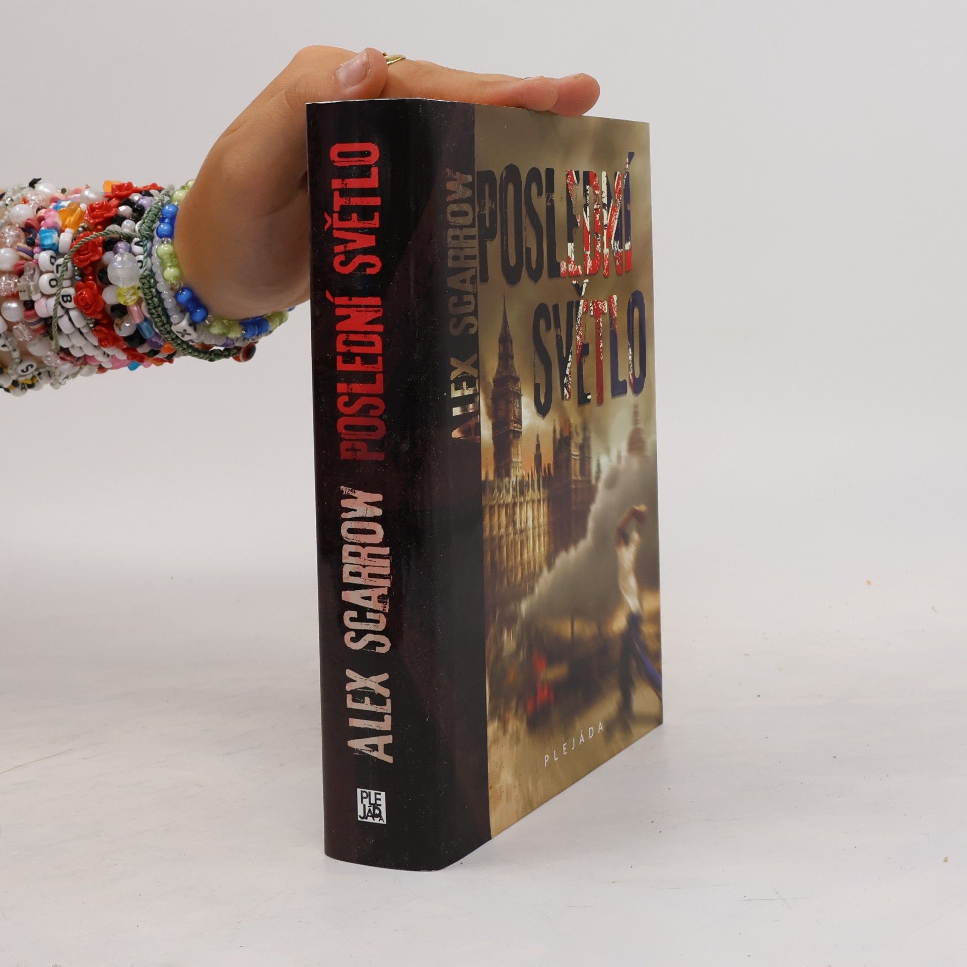 Alex Scarrow Poslední světlo