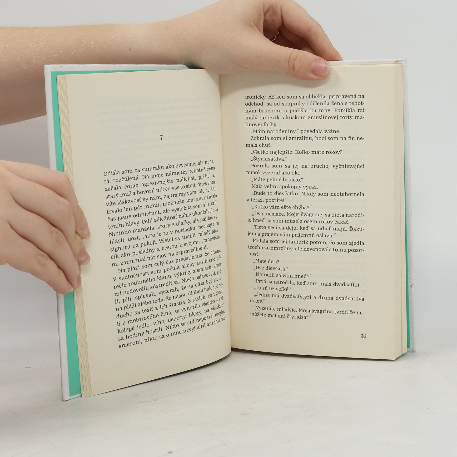 Elena Ferrante Temná dcéra