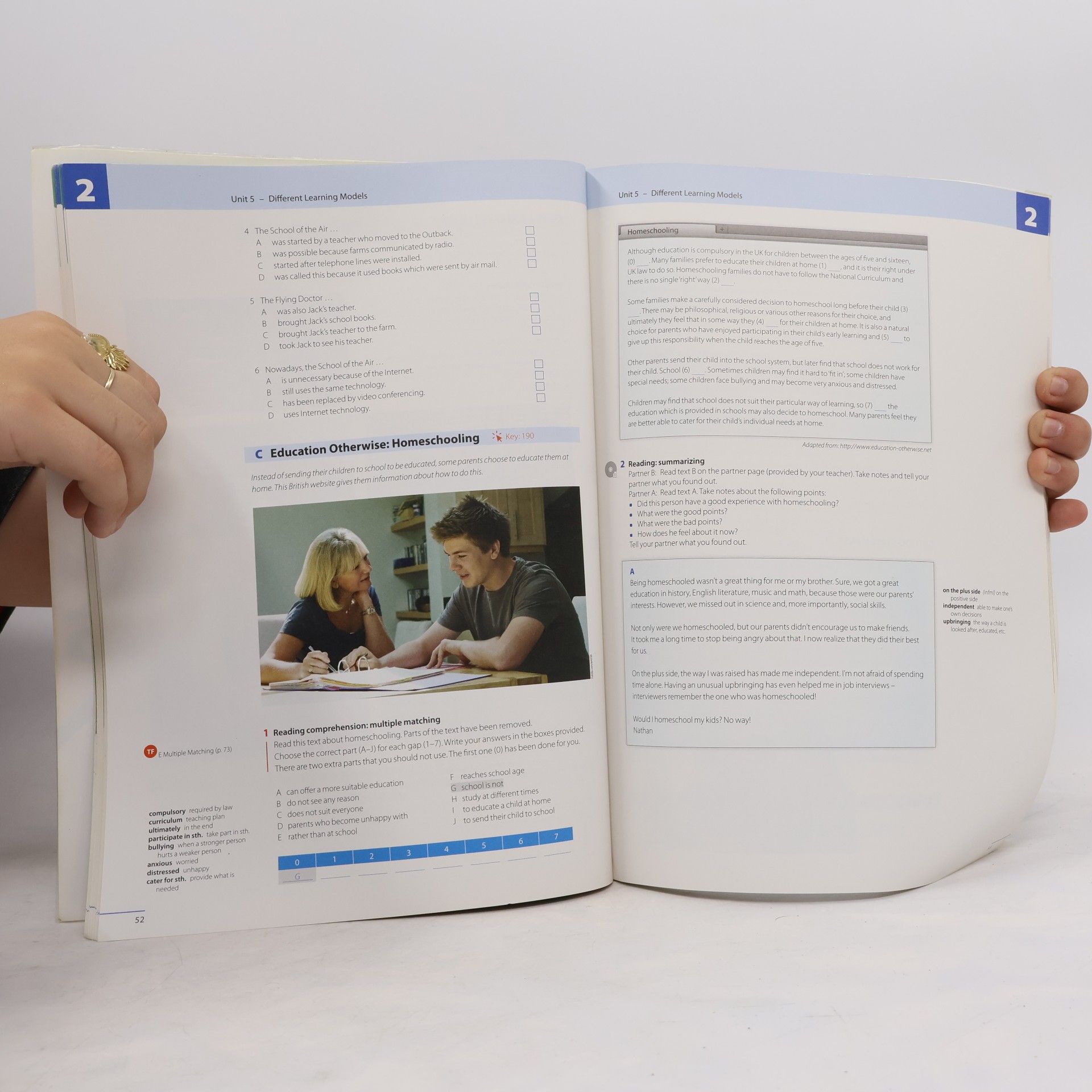 James Abram English in context. 5 : Student ́s book : Language and skills practice