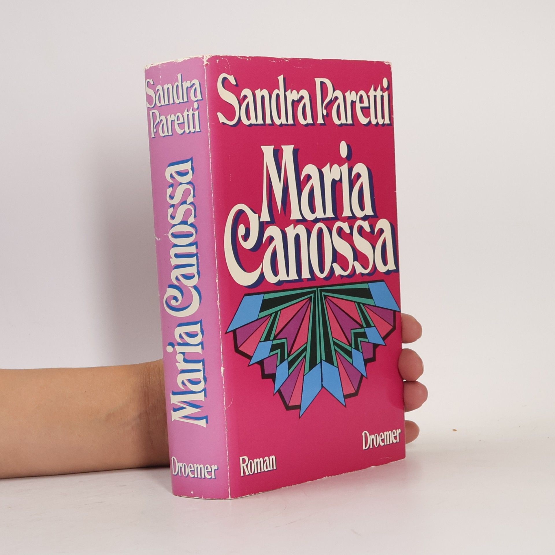 Sandra Paretti Maria Canossa